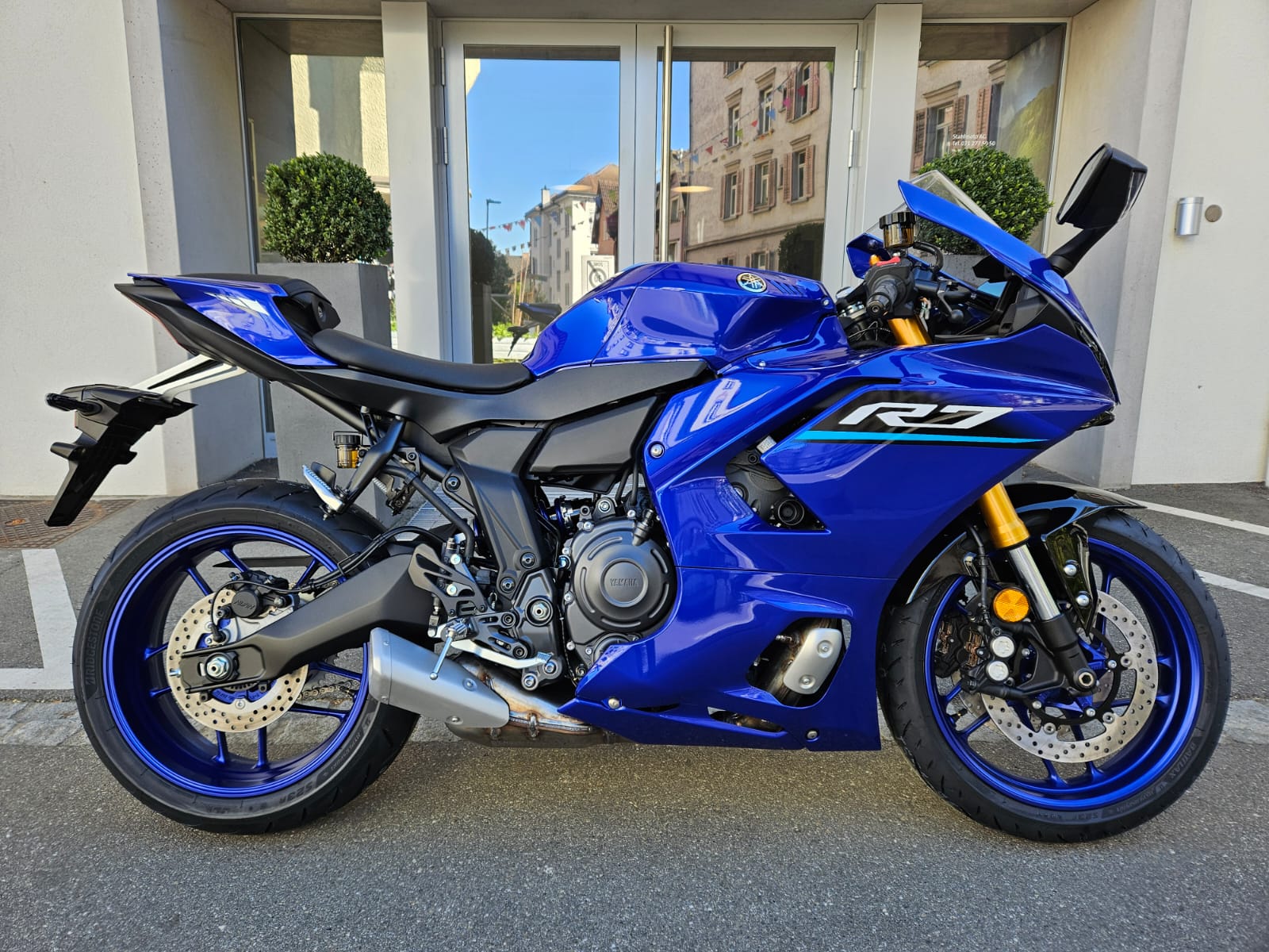 YAMAHA YZF-R7 (35kW)-image-1