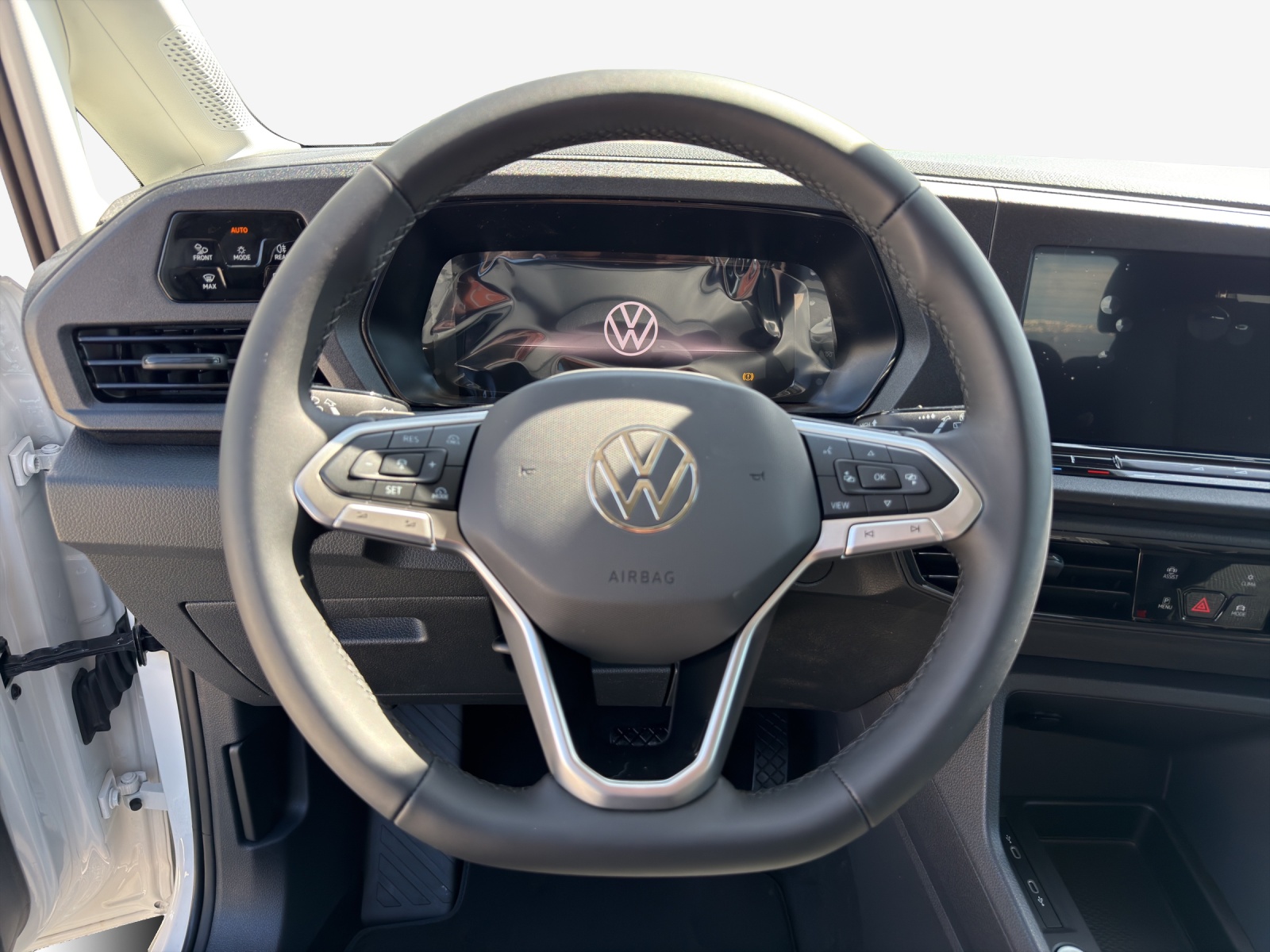 VW Caddy 1.5 TSI Plug in Hybrid Liberty DSG-image-9