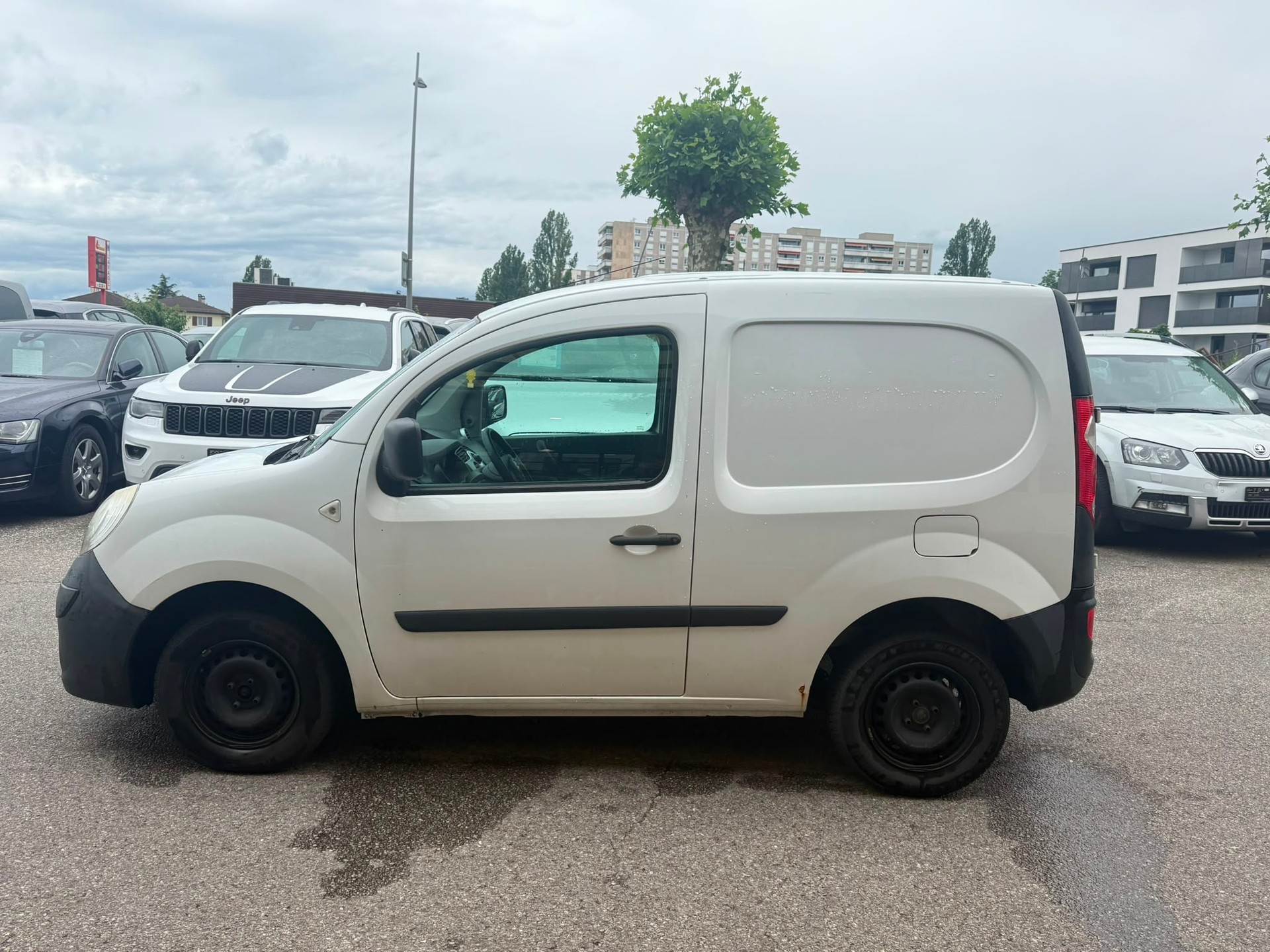 RENAULT Kangoo Express Compact 1.5 dCi 90-image-3