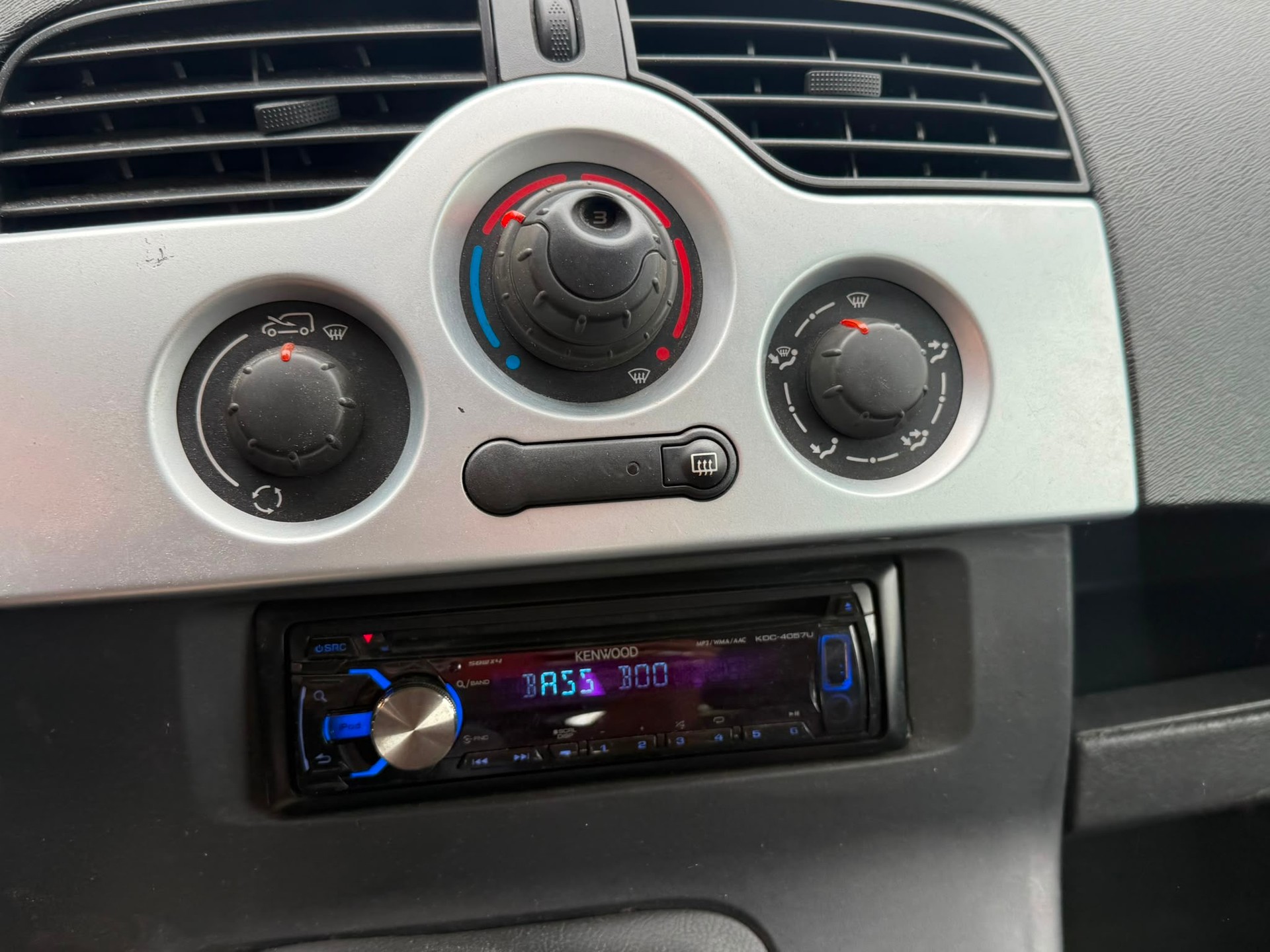RENAULT Kangoo Express Compact 1.5 dCi 90-image-10