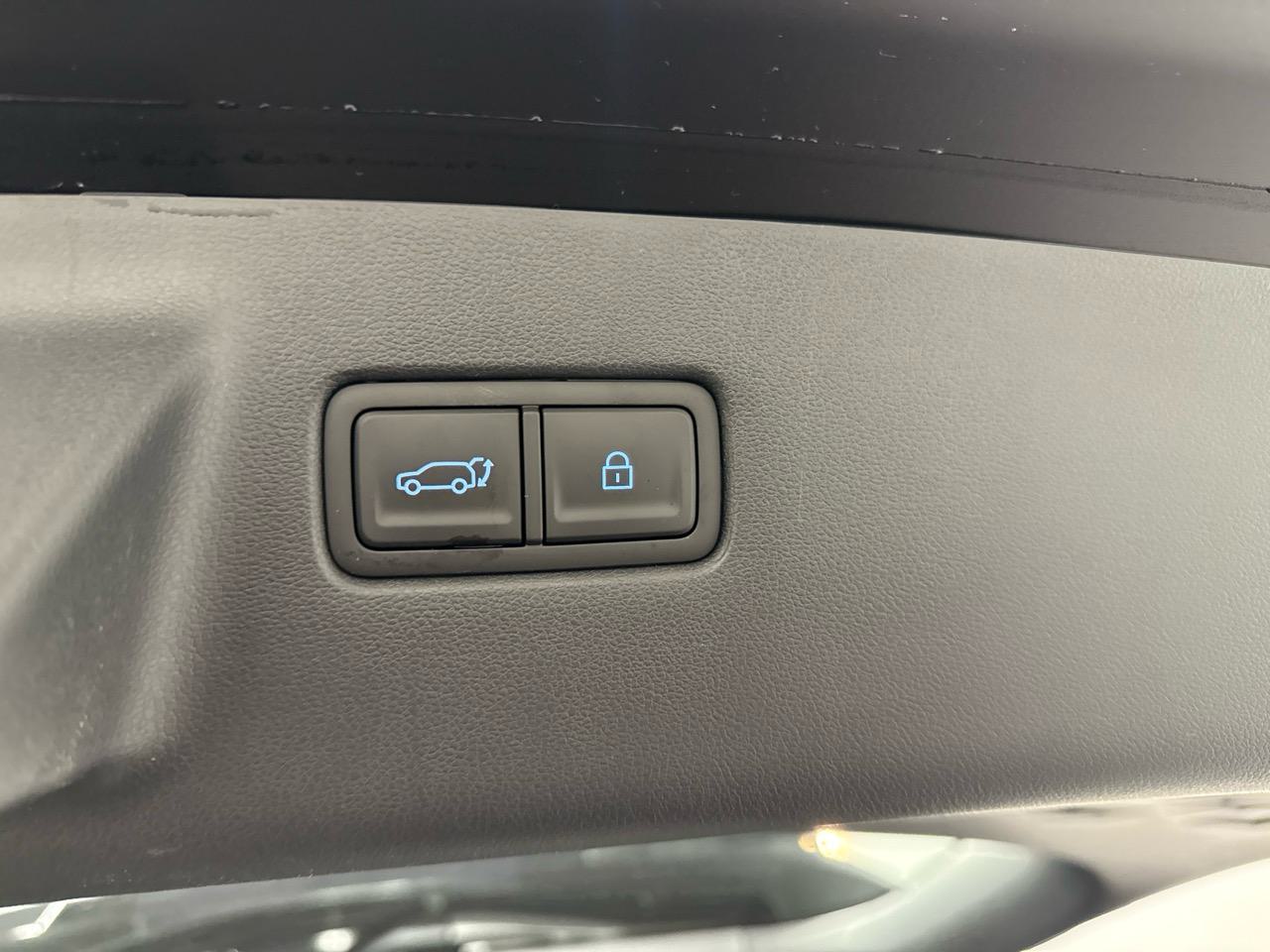 HYUNDAI Santa Fe 1.6 T-GDi PHEV Business 4WD ic-image-10