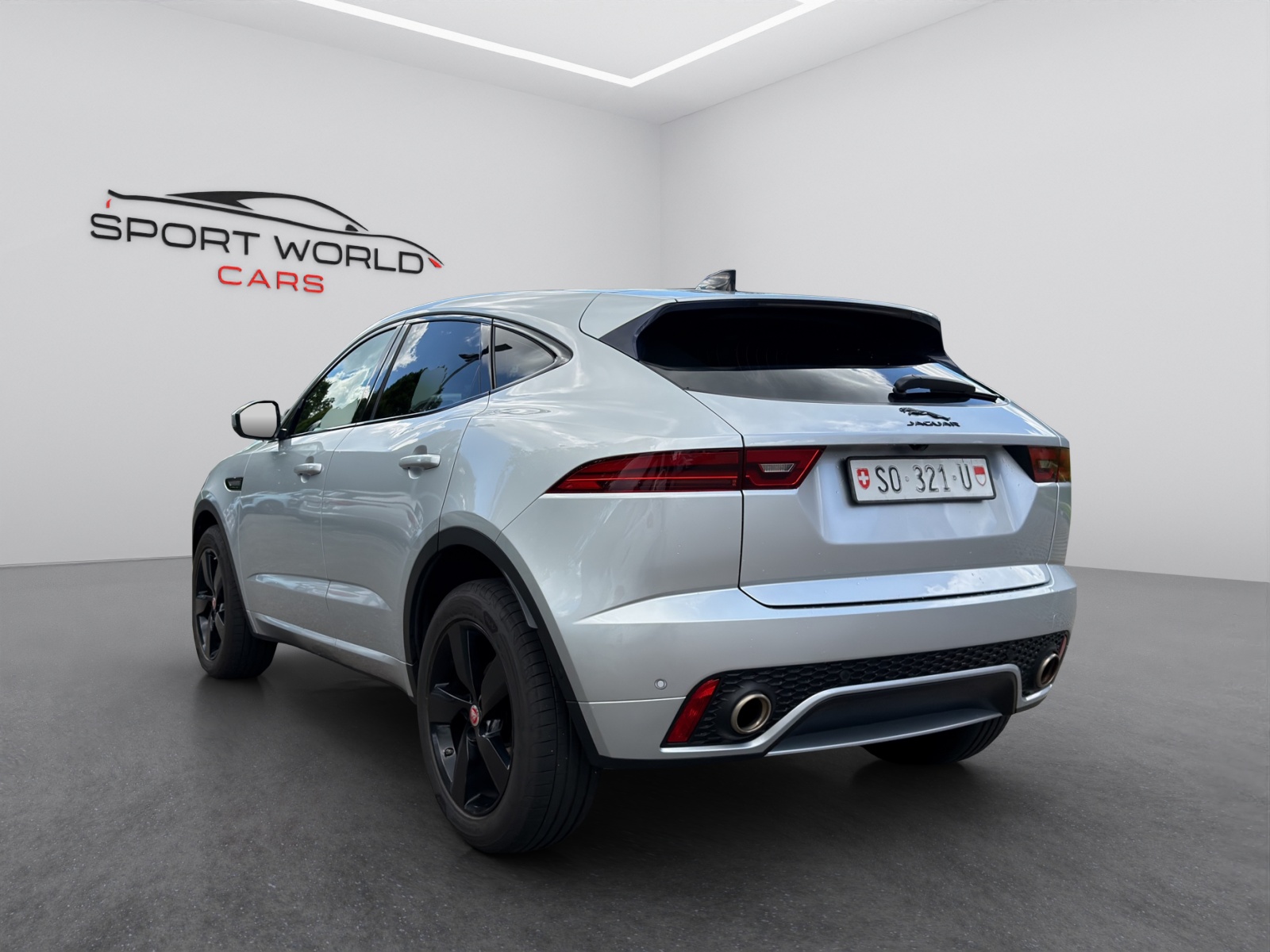 JAGUAR E-Pace 2.0 P250 S AWD Automatik-image-16