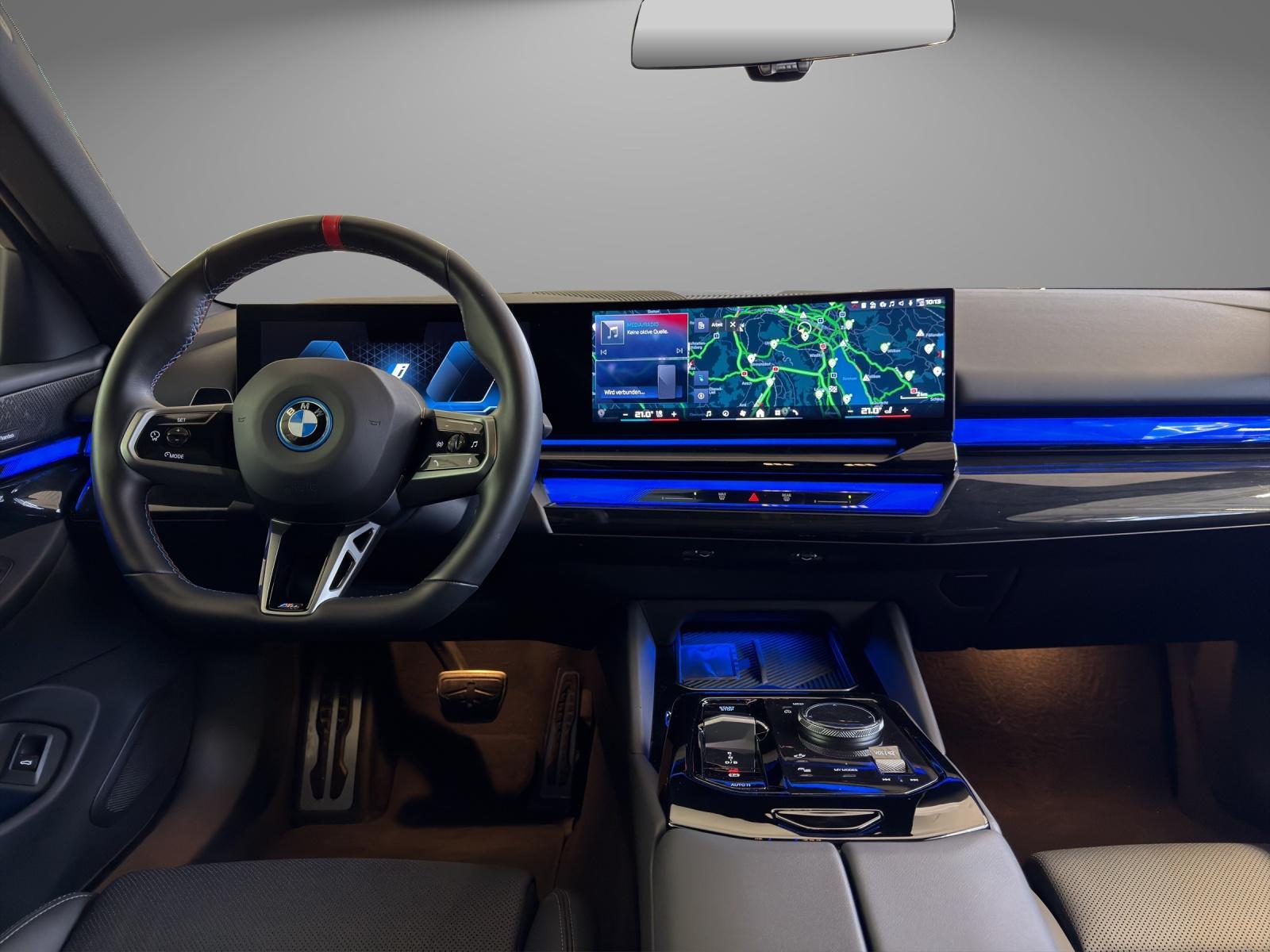 BMW i5 M60 xDrive M-SportPaket Pro-image-12
