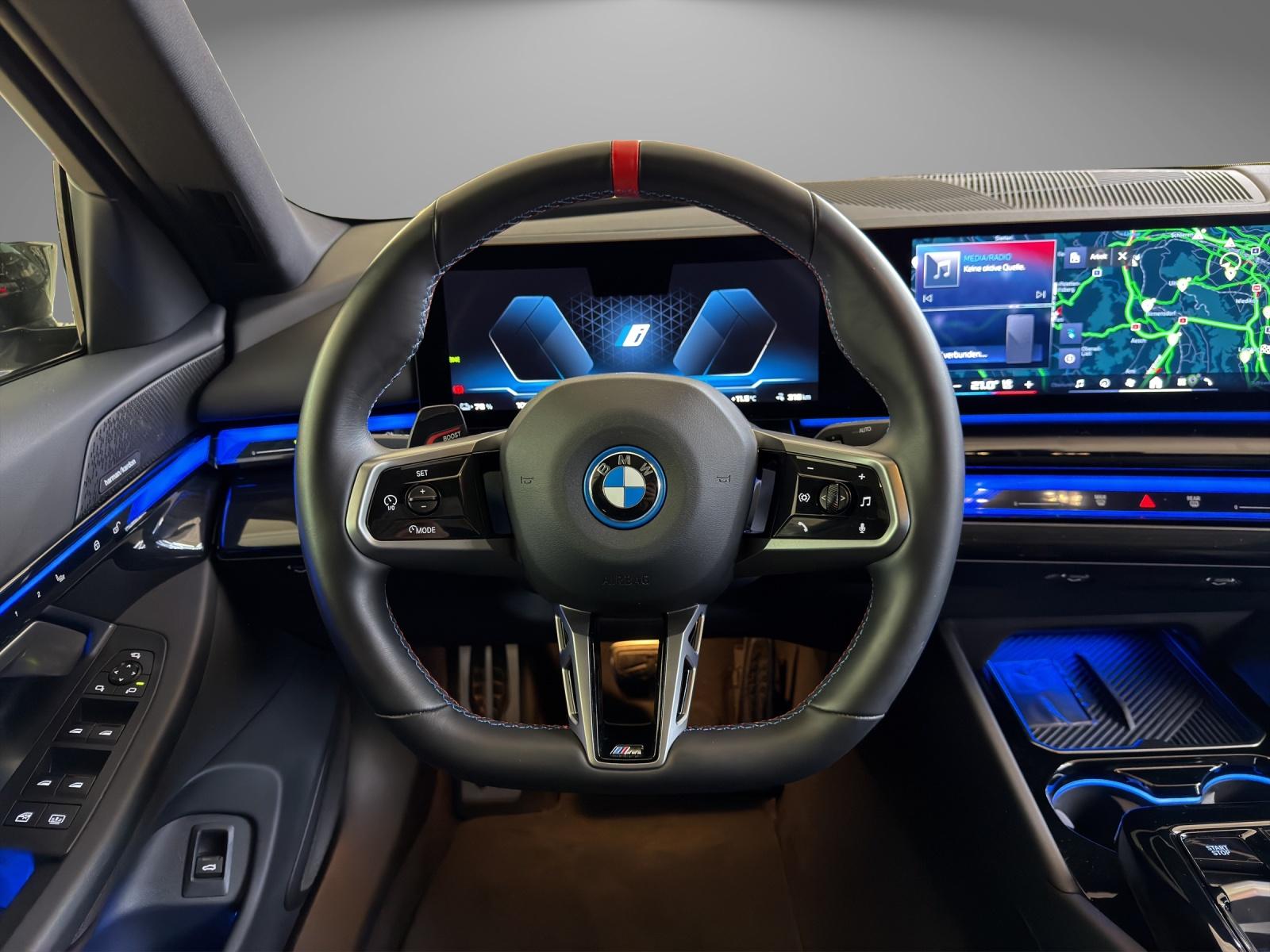 BMW i5 M60 xDrive M-SportPaket Pro-image-13