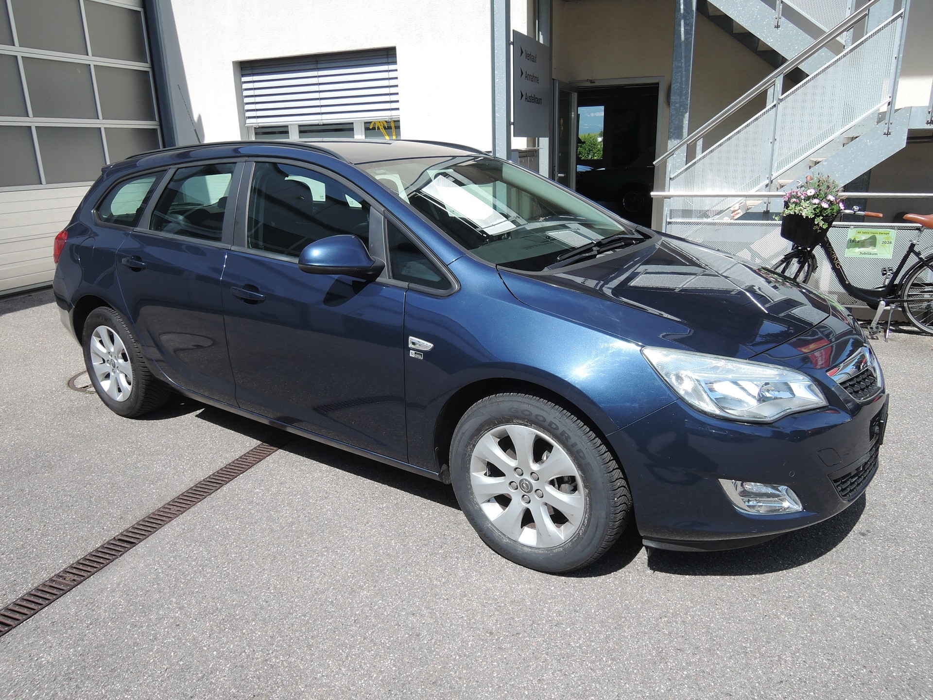 OPEL Astra ST 1.4i 16V Turbo Anniversary Ed.-showroom-element-1
