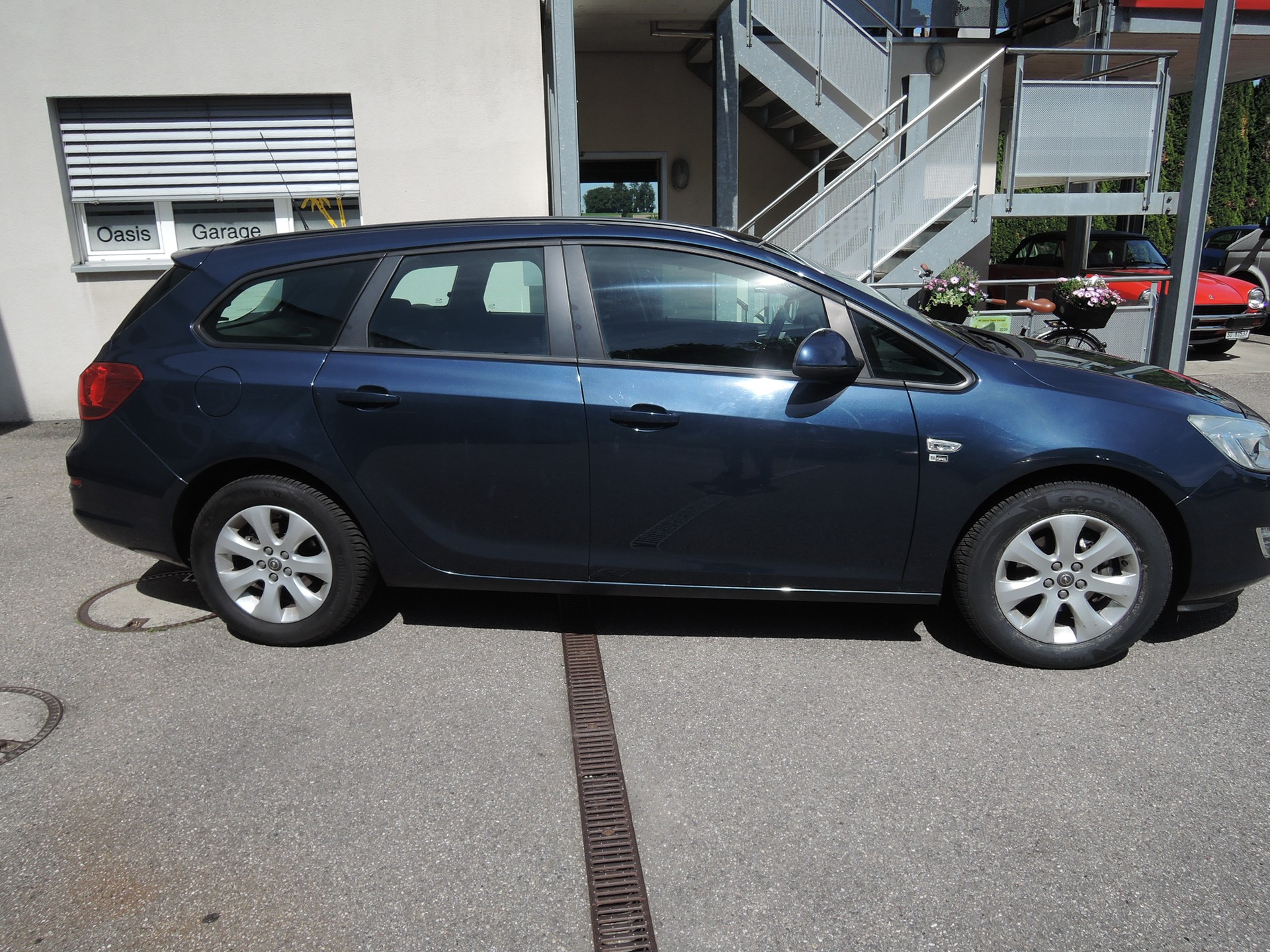 OPEL Astra ST 1.4i 16V Turbo Anniversary Ed.-showroom-element-2