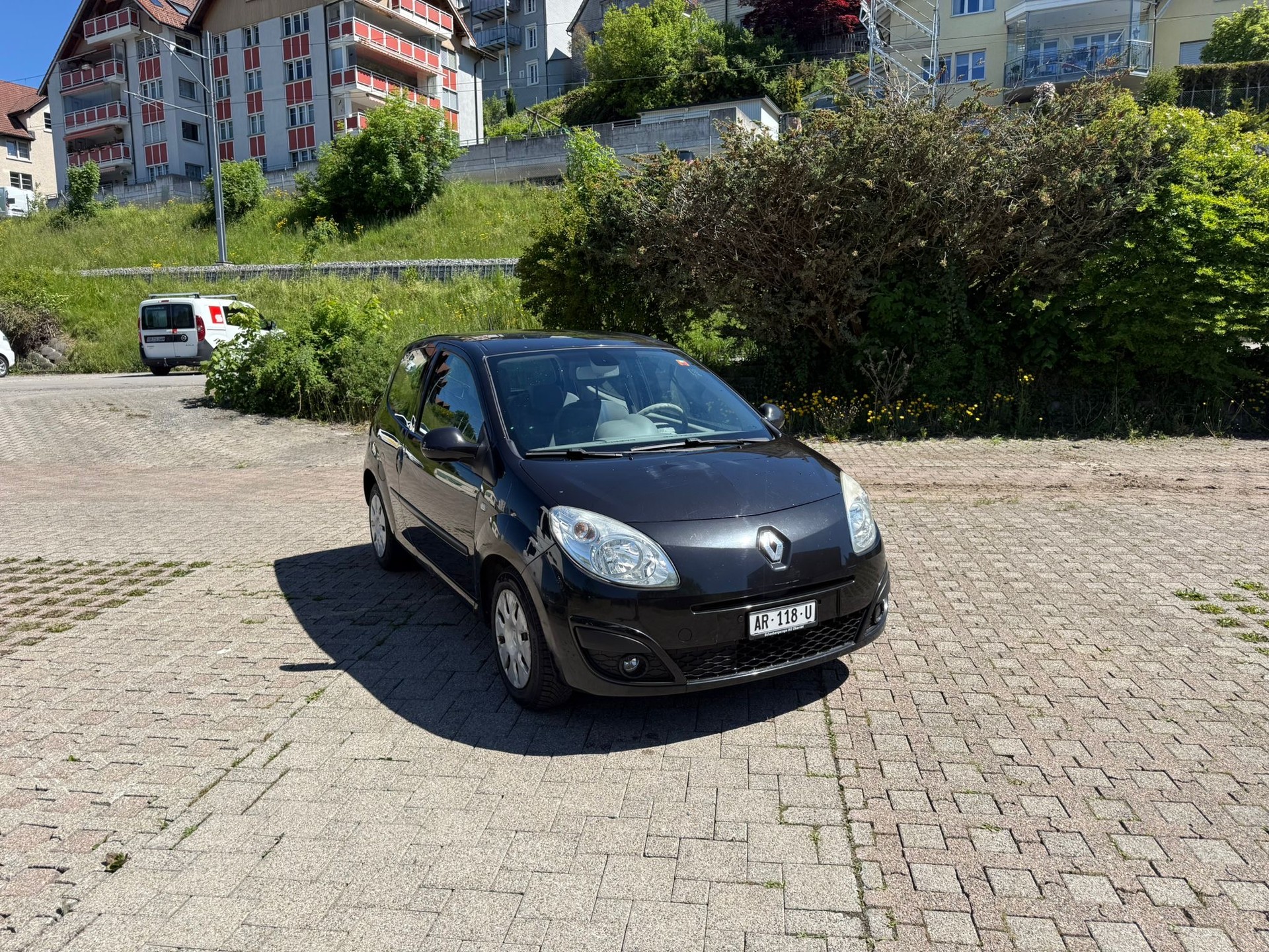 RENAULT Twingo 1.2 16V Initiale Quickshift-image-1