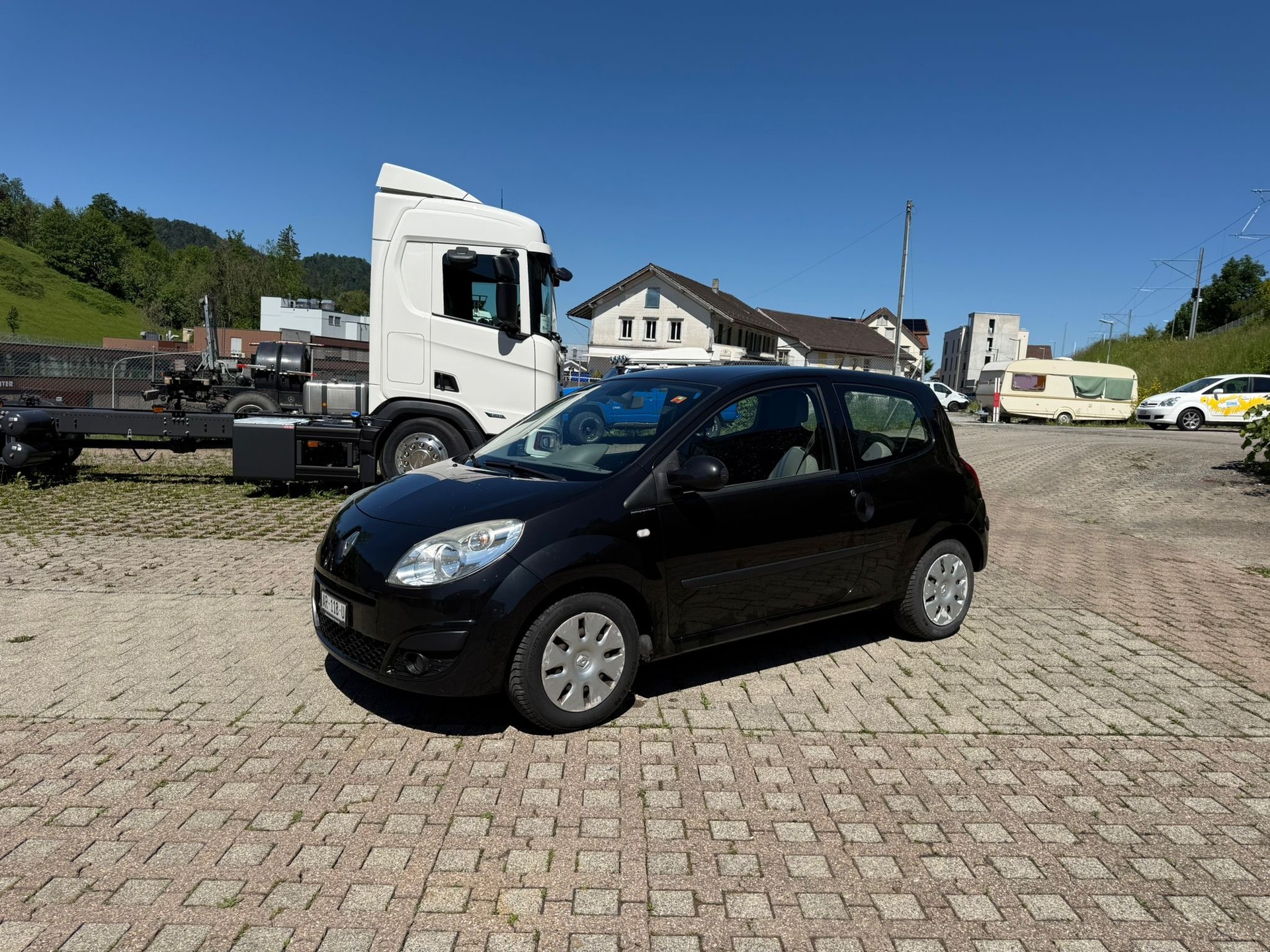RENAULT Twingo 1.2 16V Initiale Quickshift-image-2