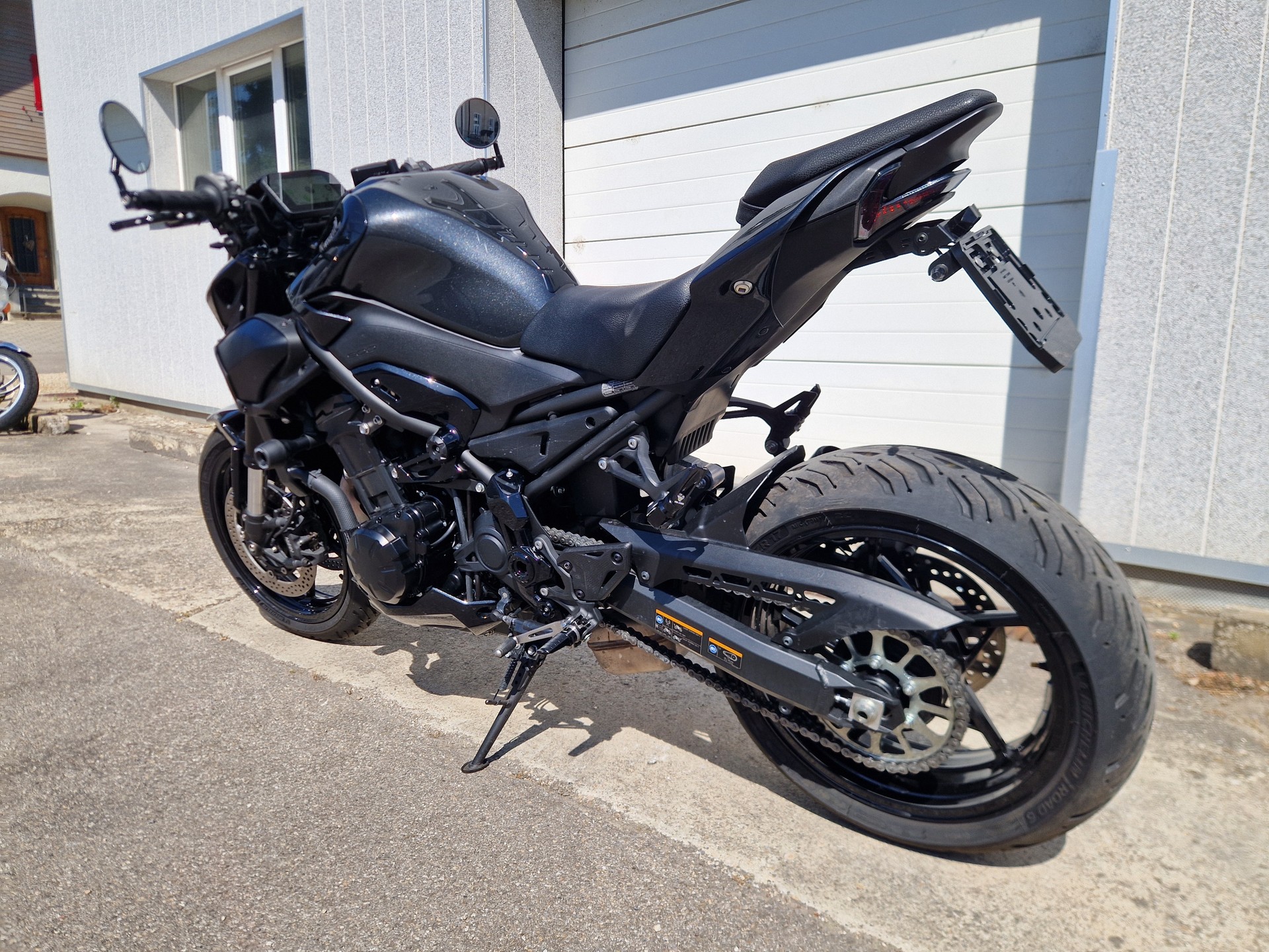 KAWASAKI Z 900 Black Edition Stage 1 Moto-Tech-showroom-element-3