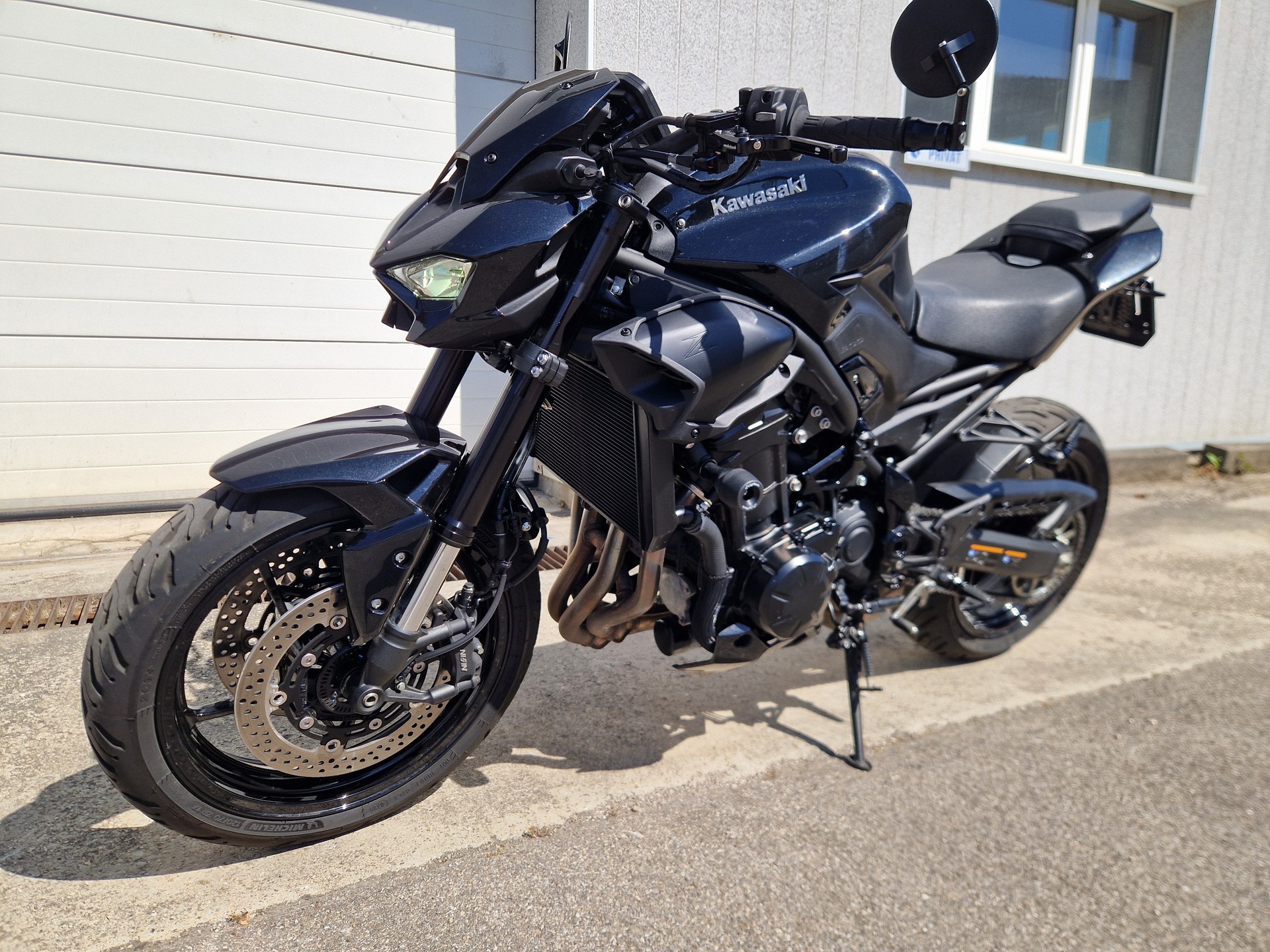 KAWASAKI Z 900 Black Edition Stage 1 Moto-Tech-showroom-element-2