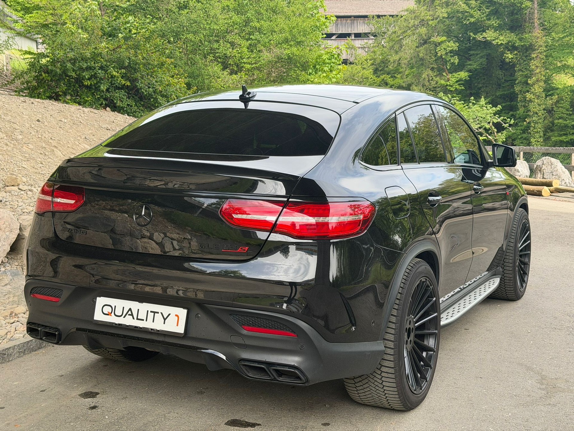 MERCEDES-BENZ GLE Coupé 63 S AMG 4Matic Speedshift-image-4