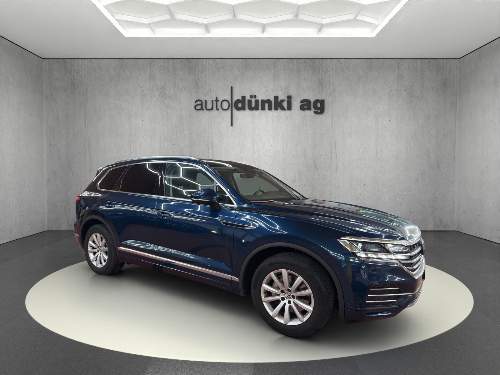 VW Touareg 3.0 TDI Elegance Tiptronic-image-4