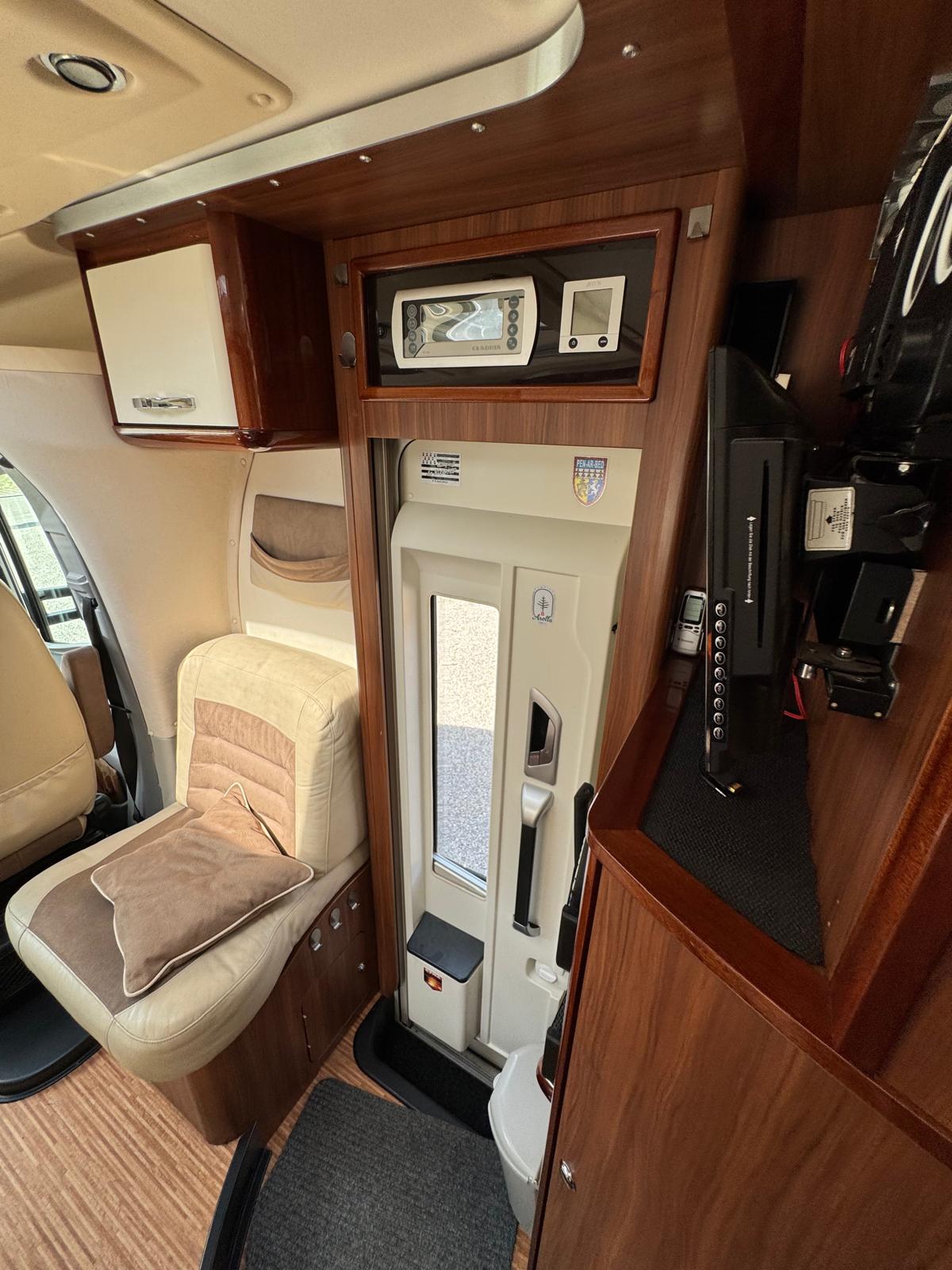 MERCEDES-BENZ Polaris SL I Mercedes Sprinter 3.0 180PS I Automatik I Längsbetten-image-15