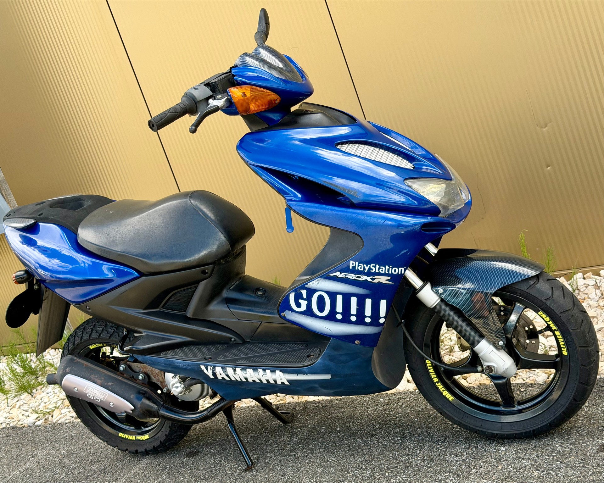 YAMAHA Aerox R YQ 50-image-2