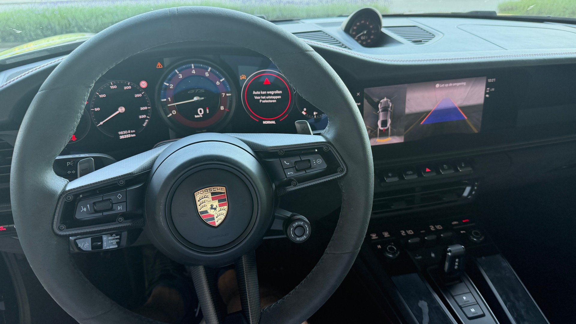 PORSCHE 911 Coupé 3.0 Carrera 4 GTS PDK-image-4