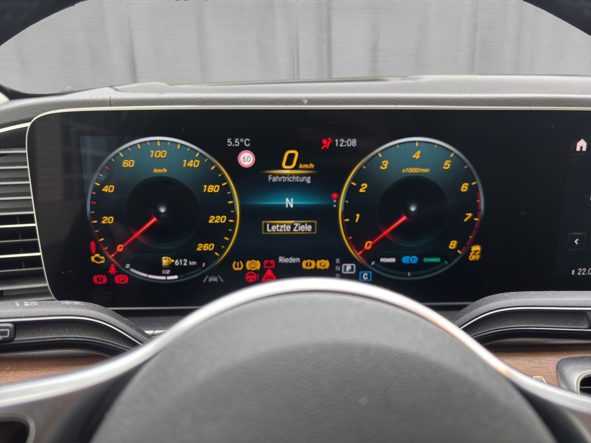 MERCEDES-BENZ GLE 450 4Matic AMG Line 9G-Tronic-image-10