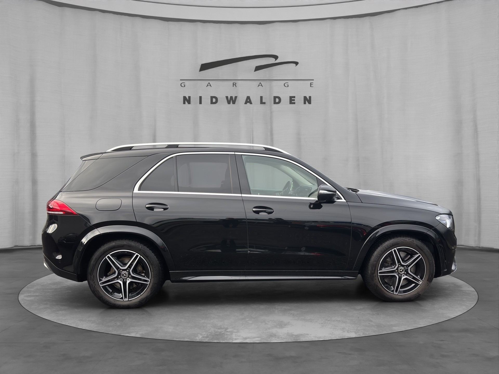 MERCEDES-BENZ GLE 450 4Matic AMG Line 9G-Tronic-image-6