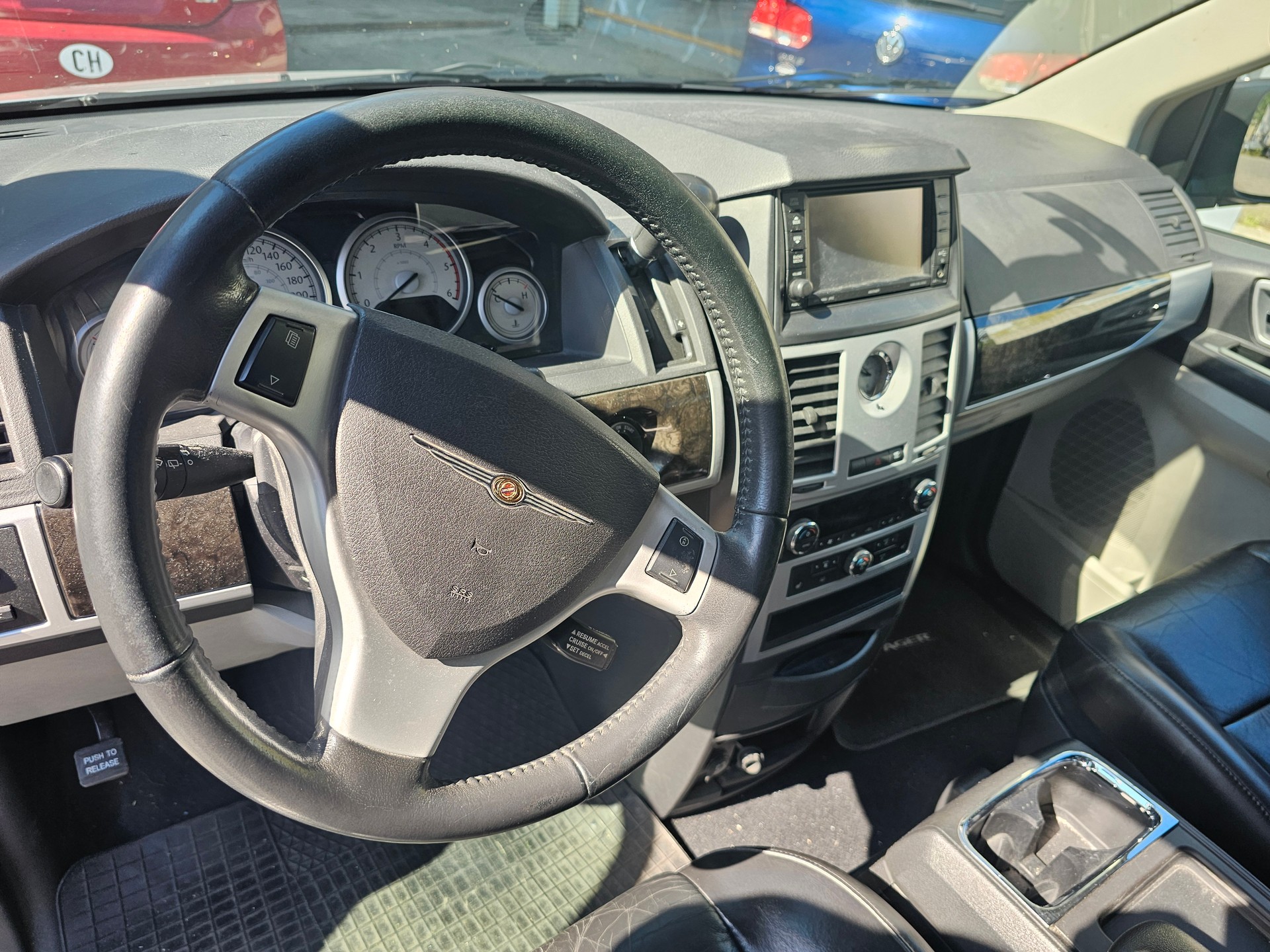 CHRYSLER Grand Voyager 2.8 CRD Classic Line Plus Automatic-image-7