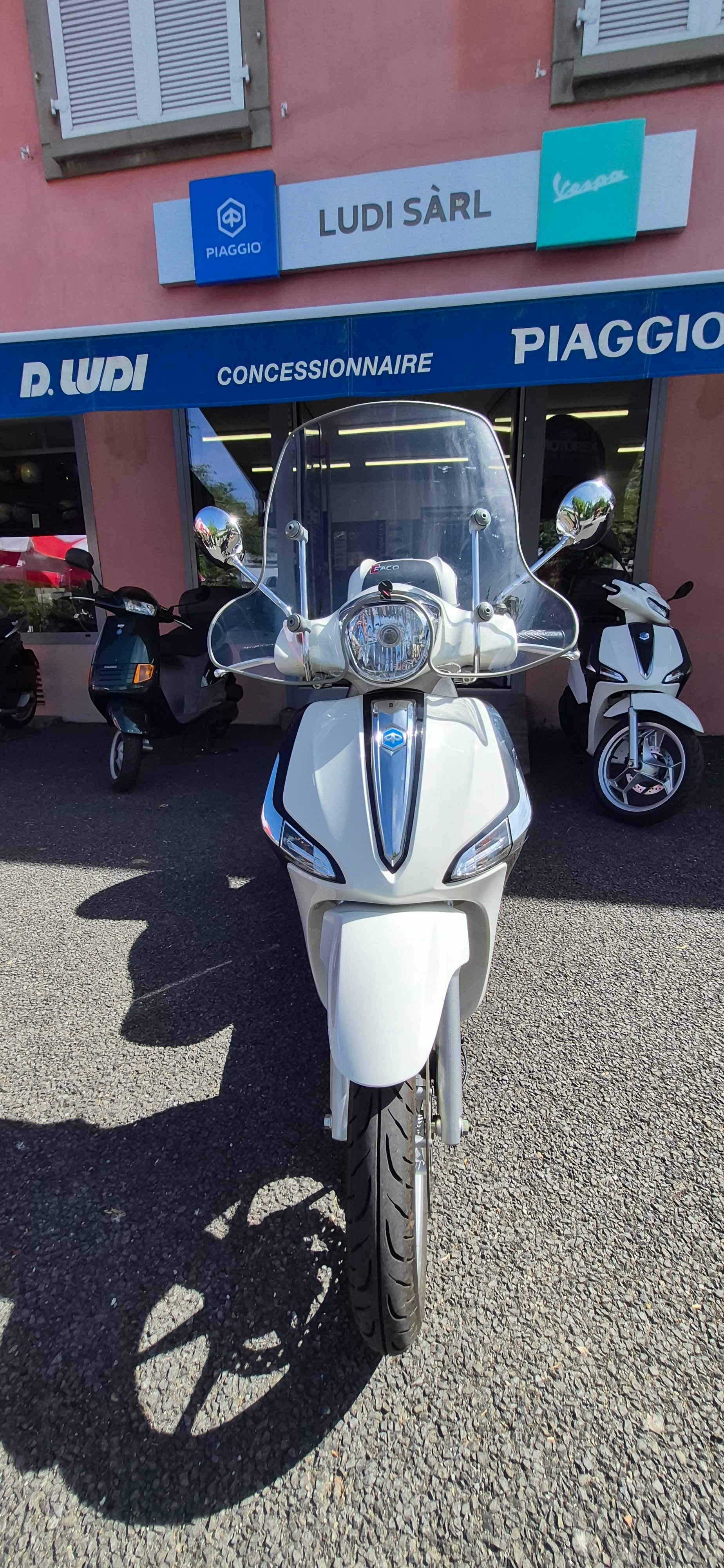 PIAGGIO Liberty 125-image-1