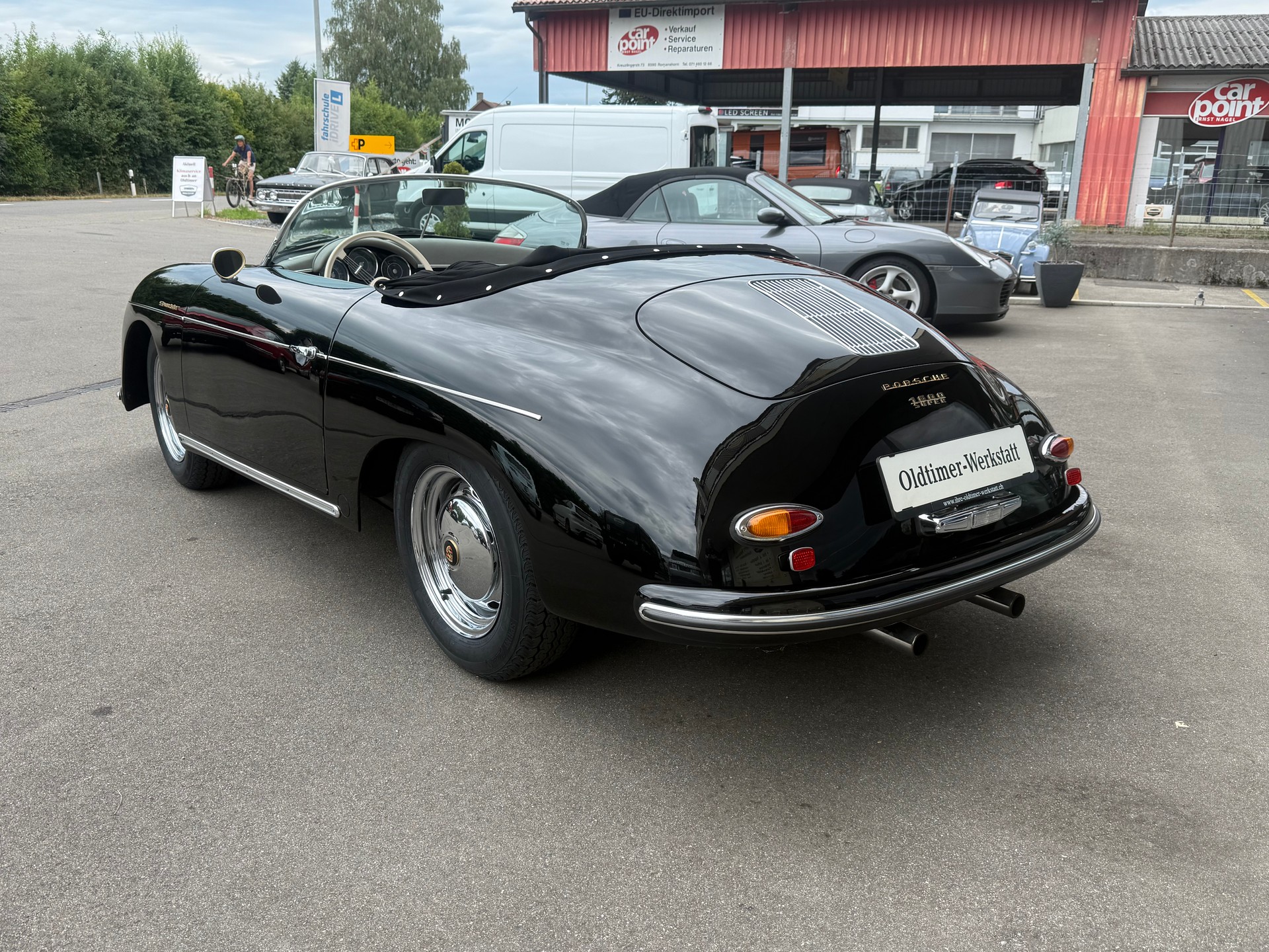 PORSCHE Speedster 1600 Replica-image-2