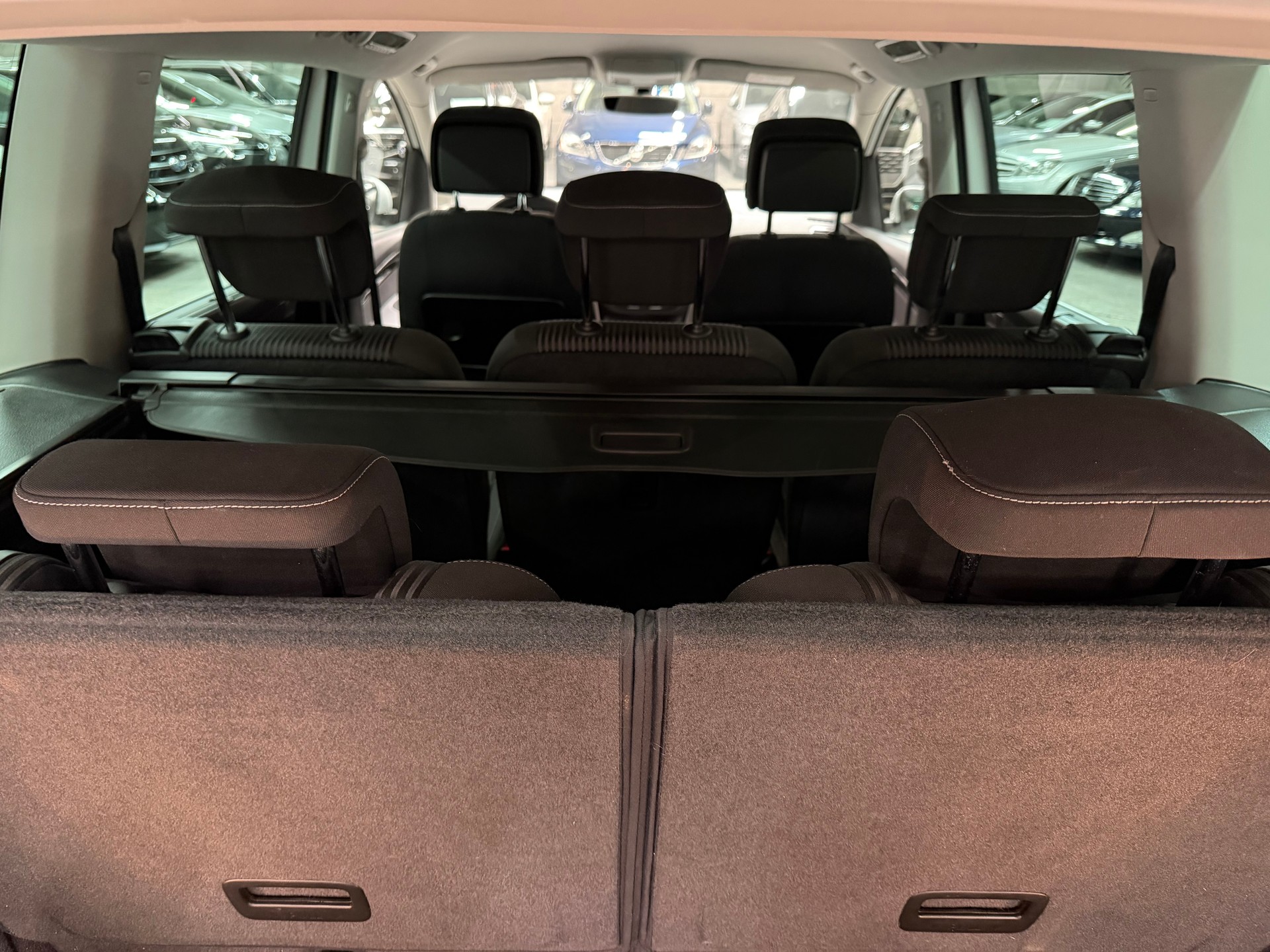 SEAT Alhambra 2.0 TDI Style Advanced DSG 7Plätze-image-19