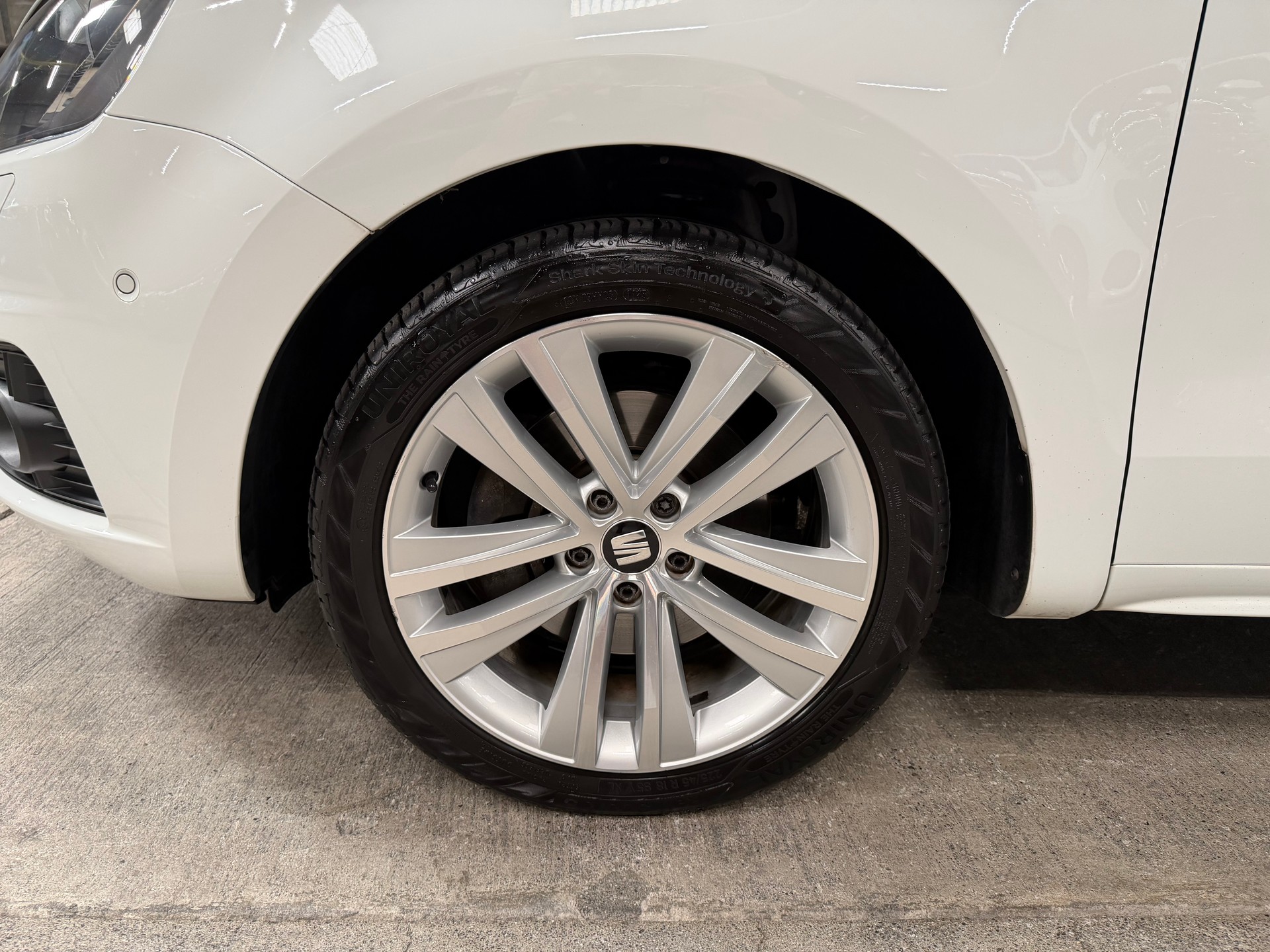 SEAT Alhambra 2.0 TDI Style Advanced DSG 7Plätze-image-9