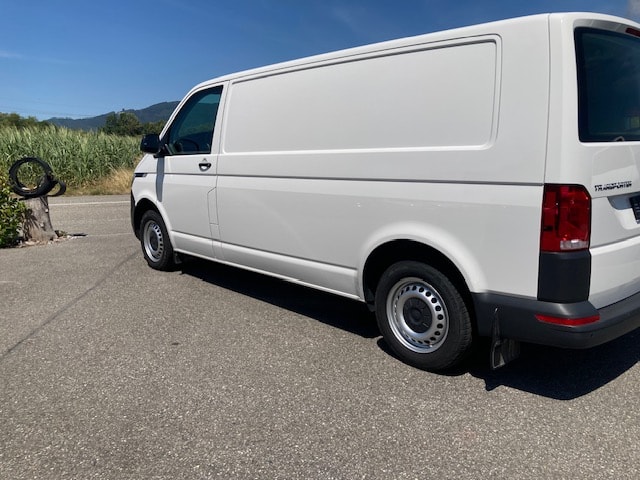 VW T6.1 2.0 TDI 4Motion DSG-image-10