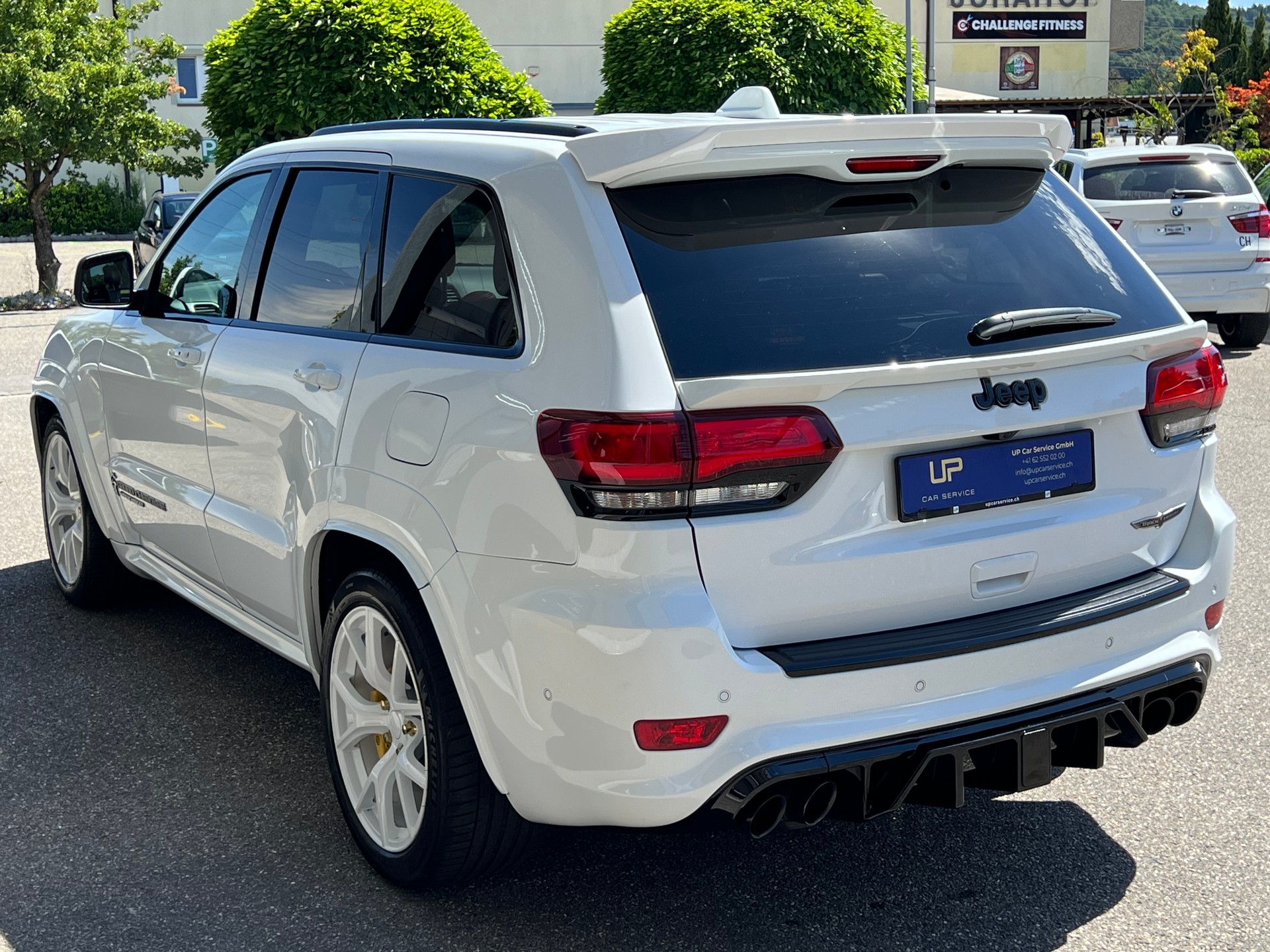 JEEP Grand Cherokee 6.2 V8 HEMI Trackhawk Automatic-image-6
