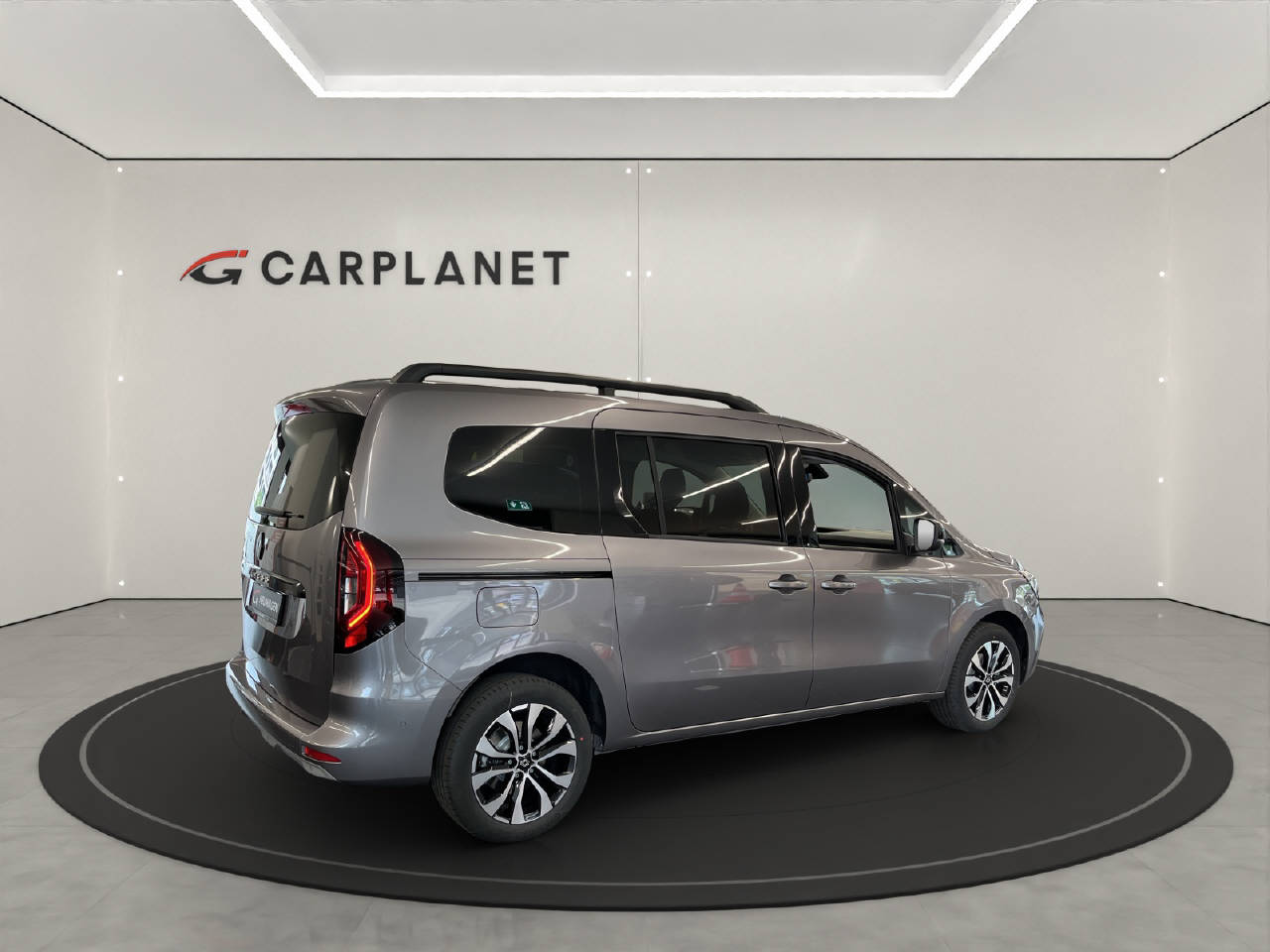 RENAULT Grand Kangoo Kombi 1.3 TCe 130 techno-showroom-element-3