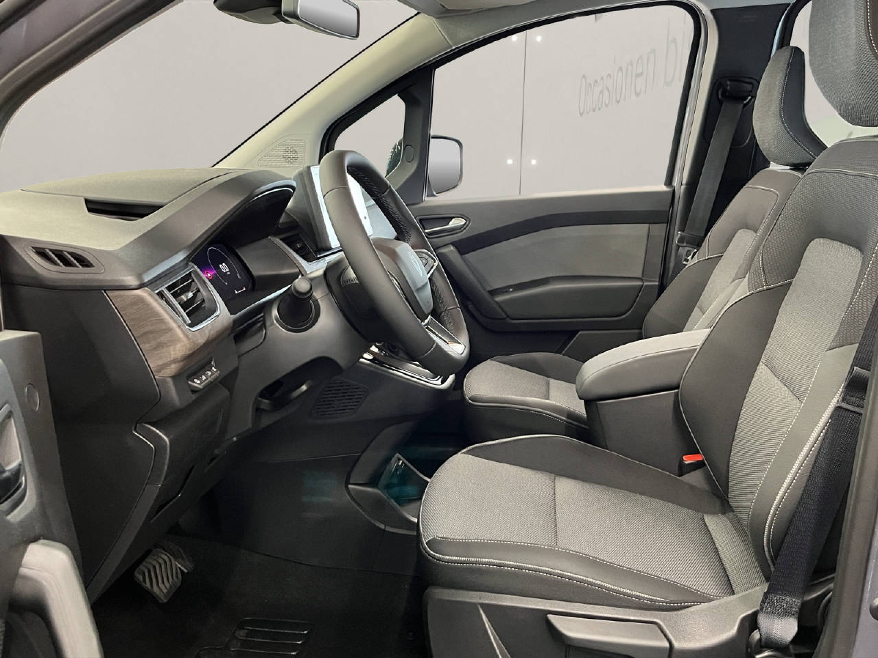 RENAULT Grand Kangoo Kombi 1.3 TCe 130 techno-image-4
