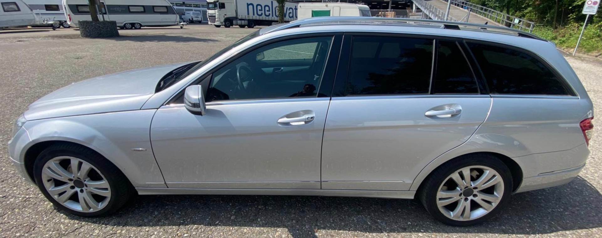 MERCEDES-BENZ C 230 Avantgarde-image-5