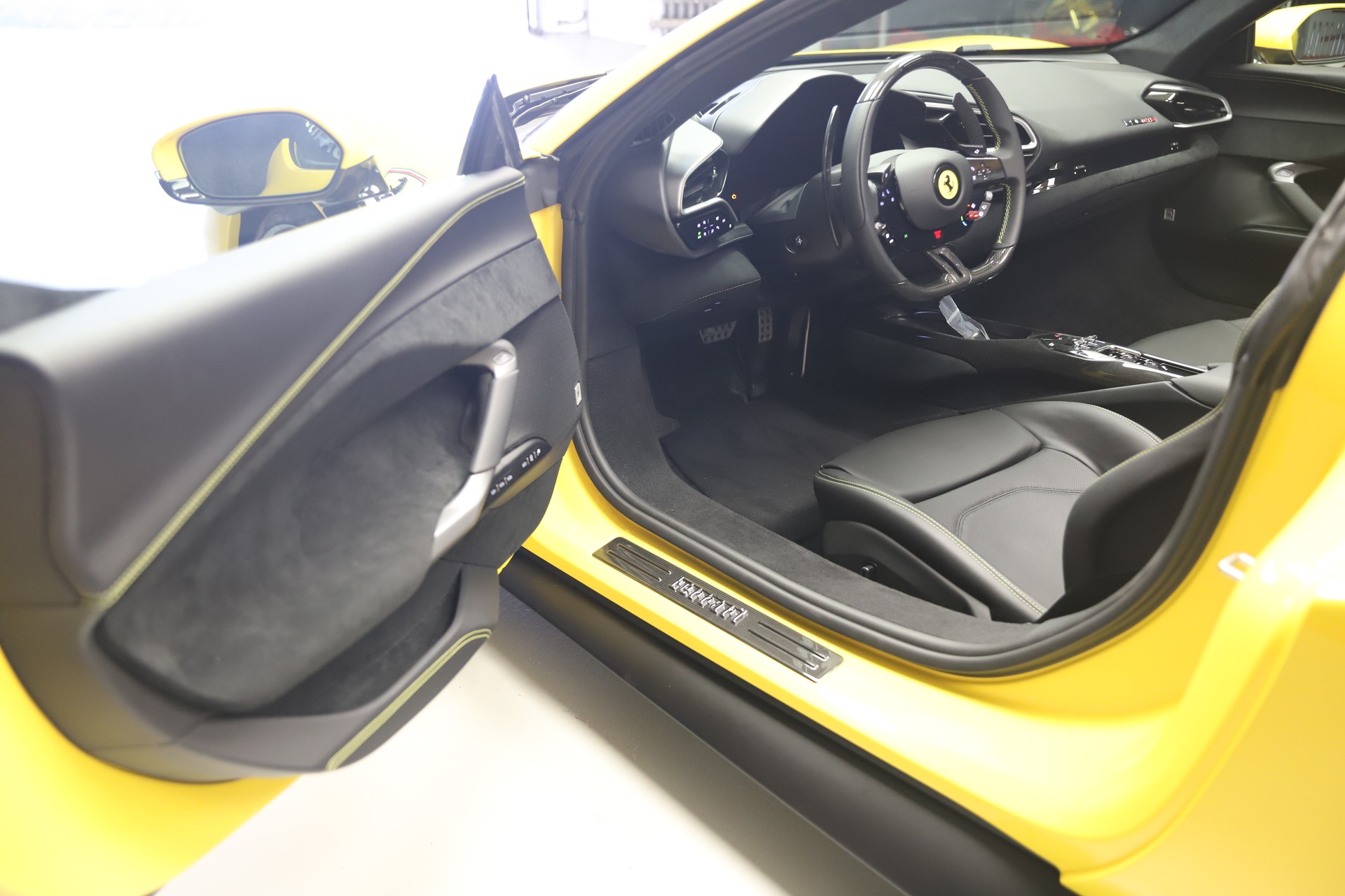 FERRARI 296 GTS-image-6