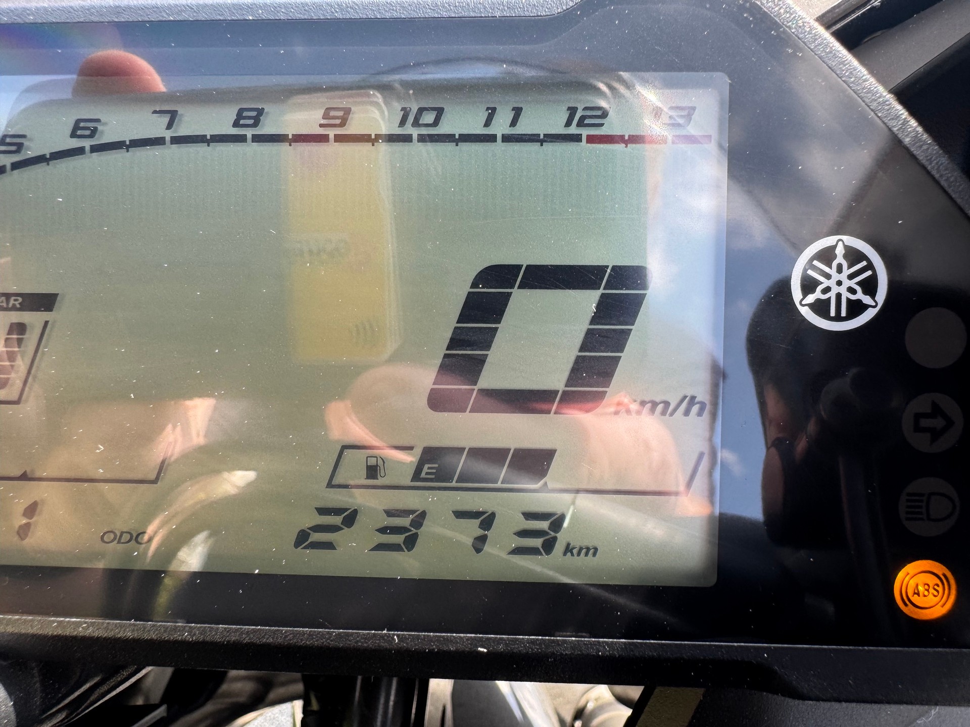 YAMAHA YZF-R3-image-4