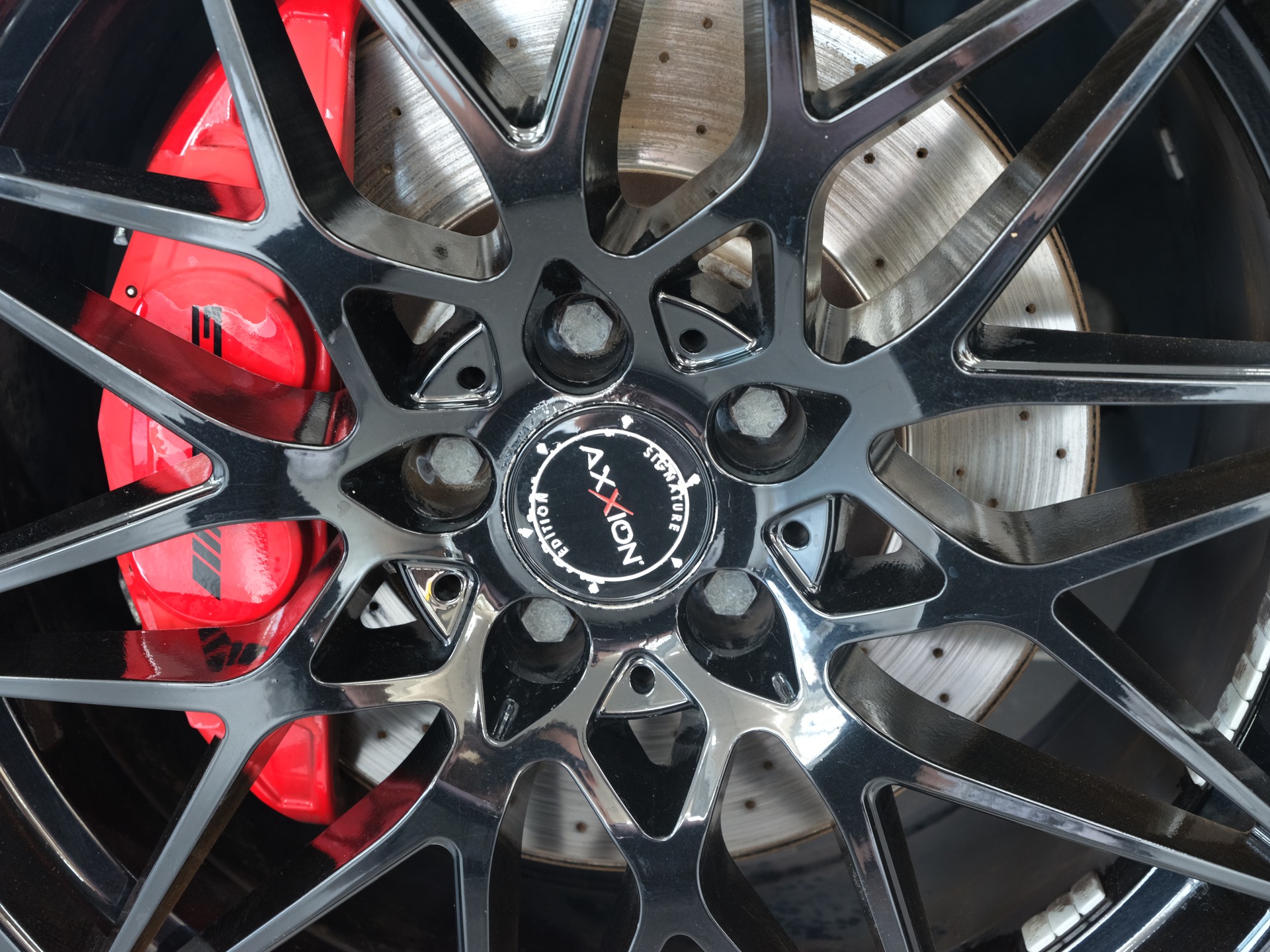 MERCEDES-BENZ CLA 45 AMG 4Matic Speedshift *Performance Abgassanlage* *CarPlay* *Edition One*-image-11