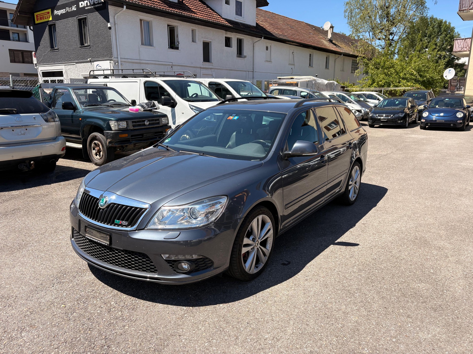 SKODA Octavia Combi 2.0 TSI RS