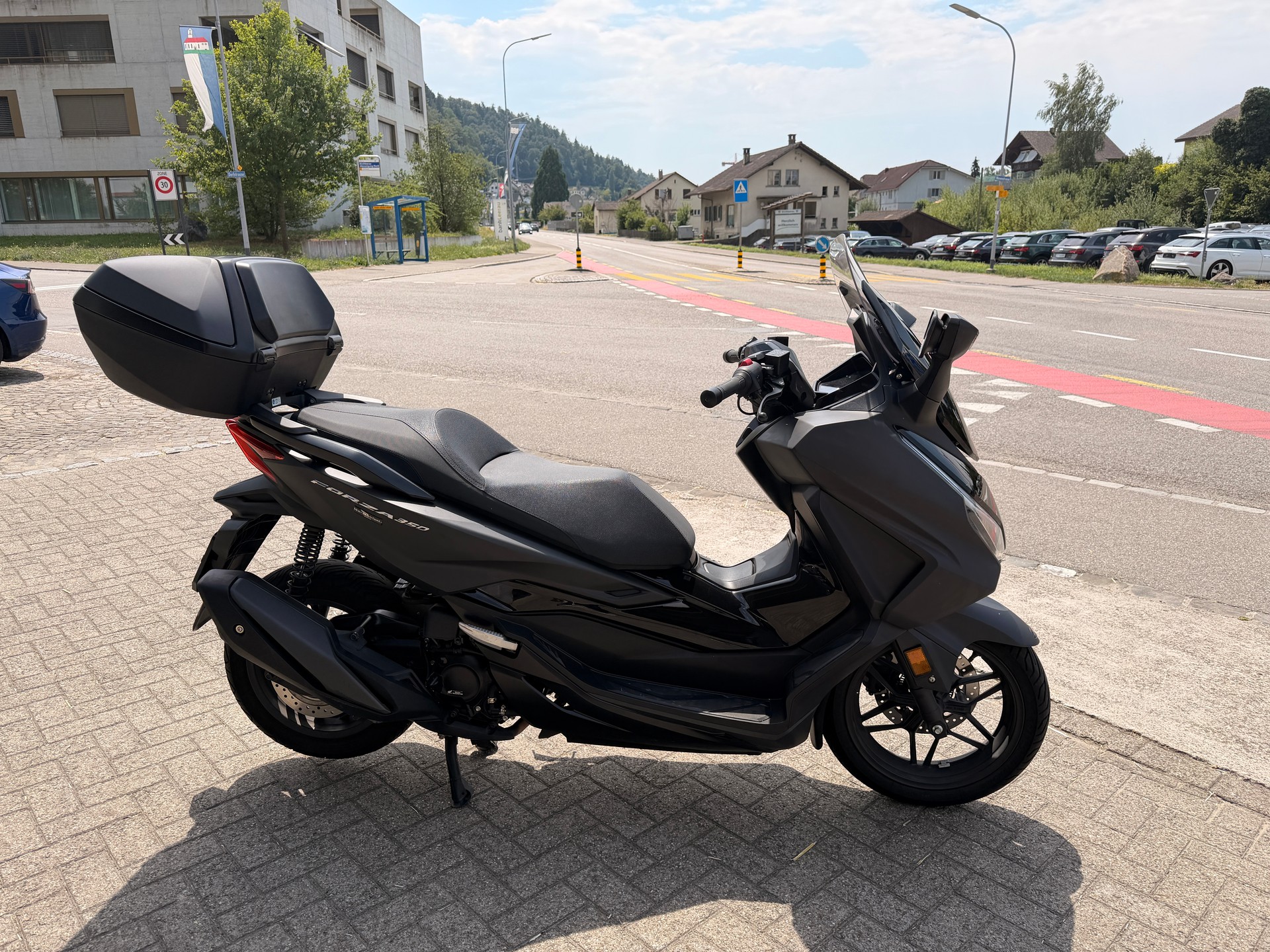 HONDA NSS 350 Smart Top Box-image-0