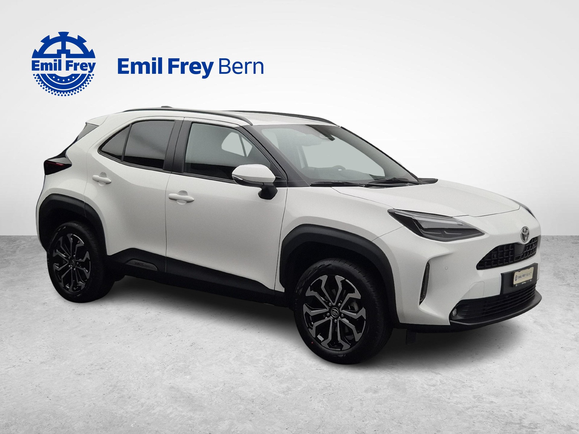 TOYOTA Yaris Cross 1.5 VVT-i HSD Trend AWD-i-image-4