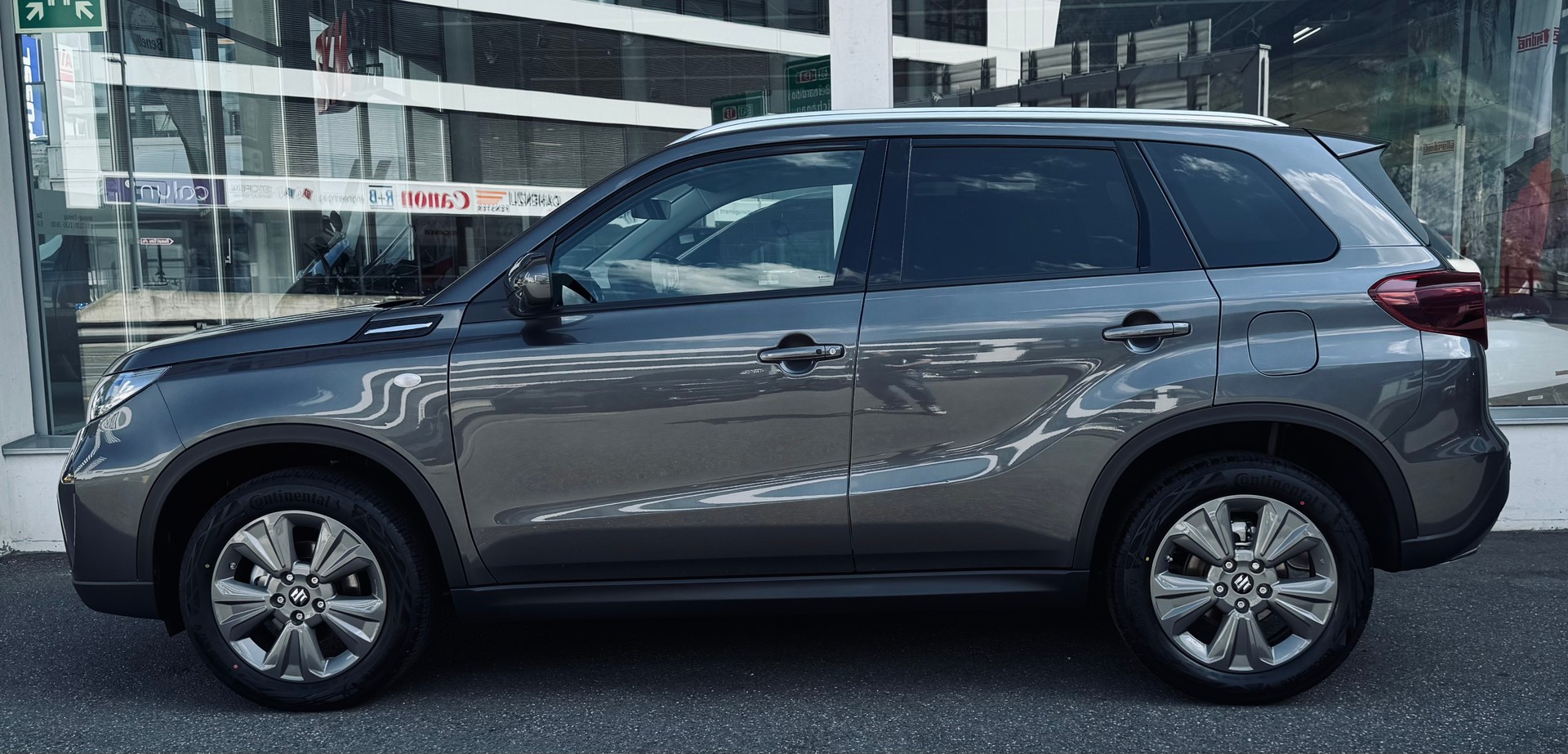 SUZUKI Vitara 1.4T Hybrid 4x4-showroom-element-2