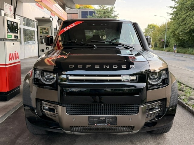 LAND ROVER Defender-showroom-element-2