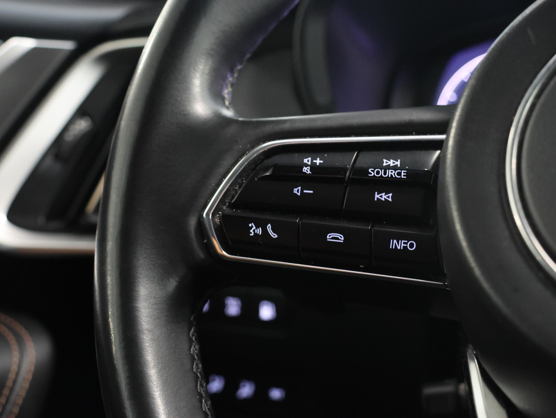 MAZDA CX-60 e-Skyactiv AWD *Sitzheizung* *360 Kamera* *Bose*-image-20