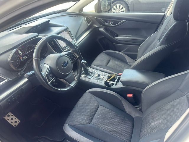 SUBARU Impreza 2.0 Swiss Plus AWD Lineartronic-image-7