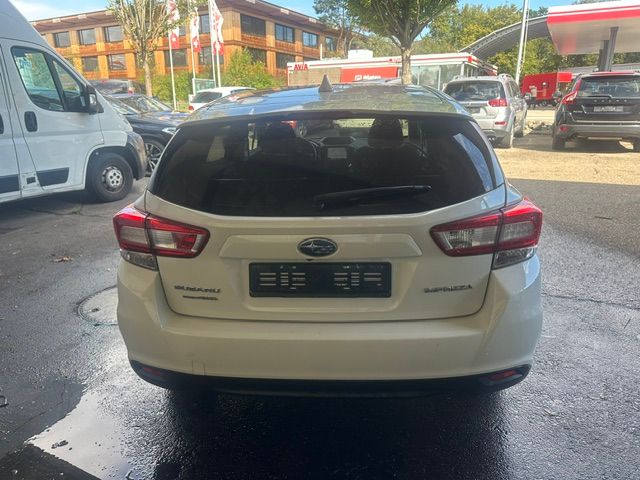SUBARU Impreza 2.0 Swiss Plus AWD Lineartronic-image-5