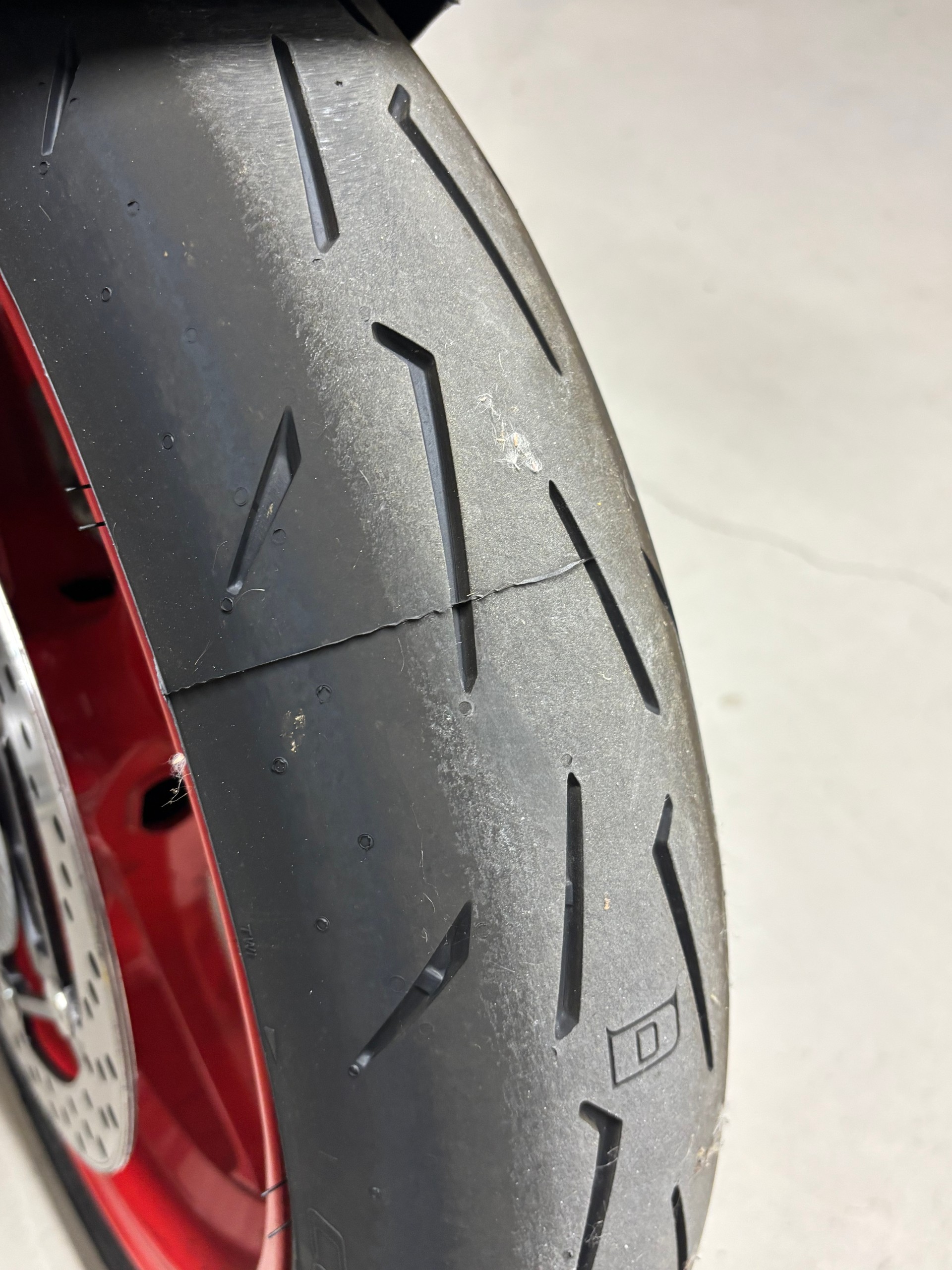 APRILIA RSV4 RR-image-4