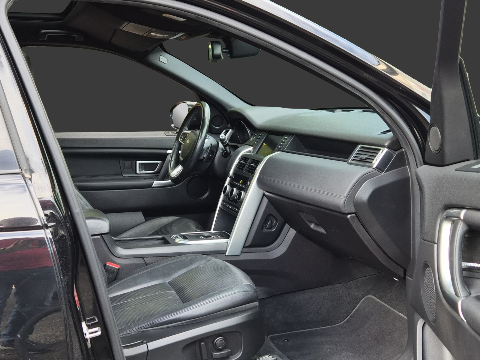 LAND ROVER Discovery Sport 2.0 TD4 HSE AT9-image-8