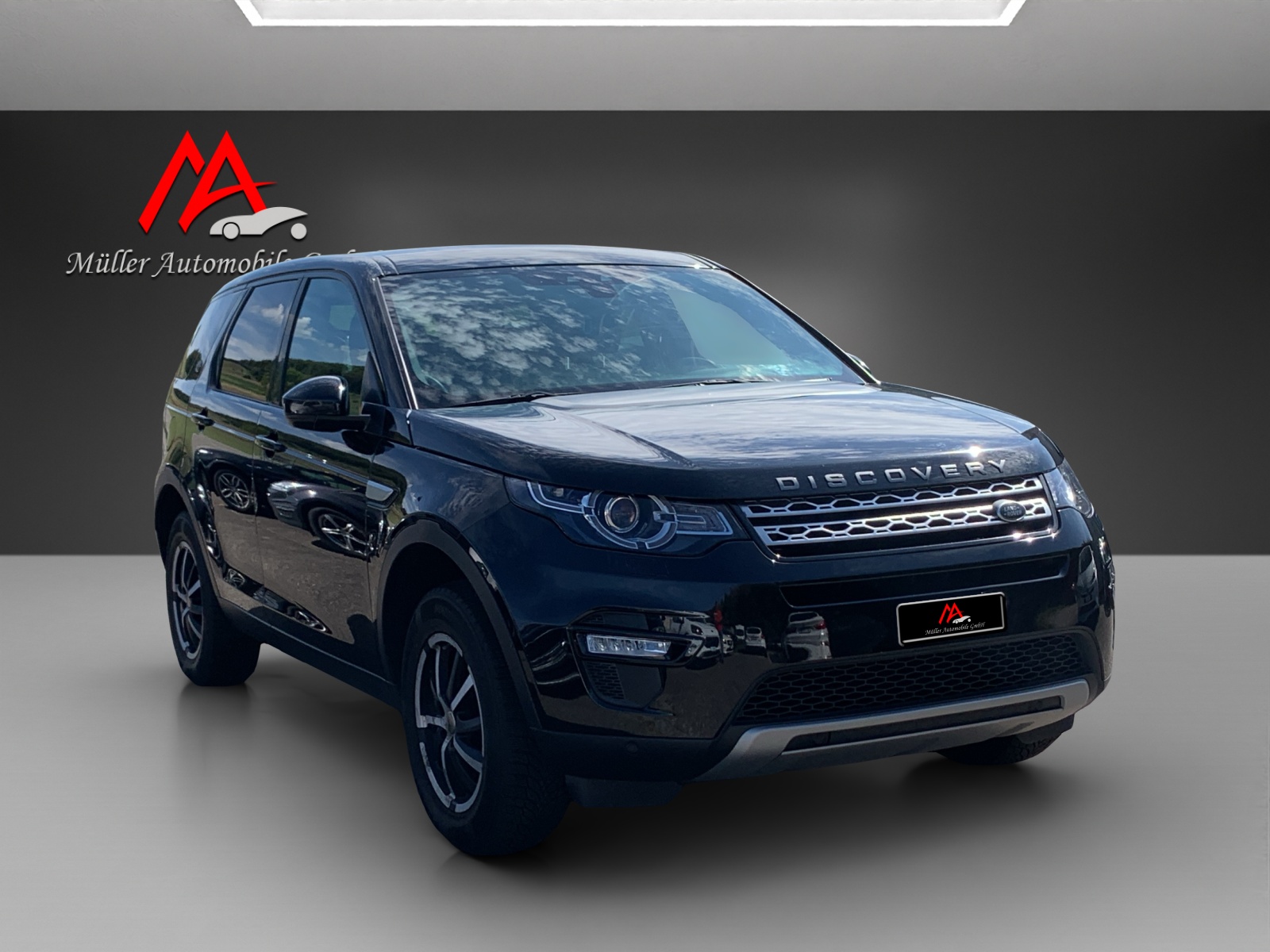 LAND ROVER Discovery Sport 2.0 TD4 HSE AT9-showroom-element-1