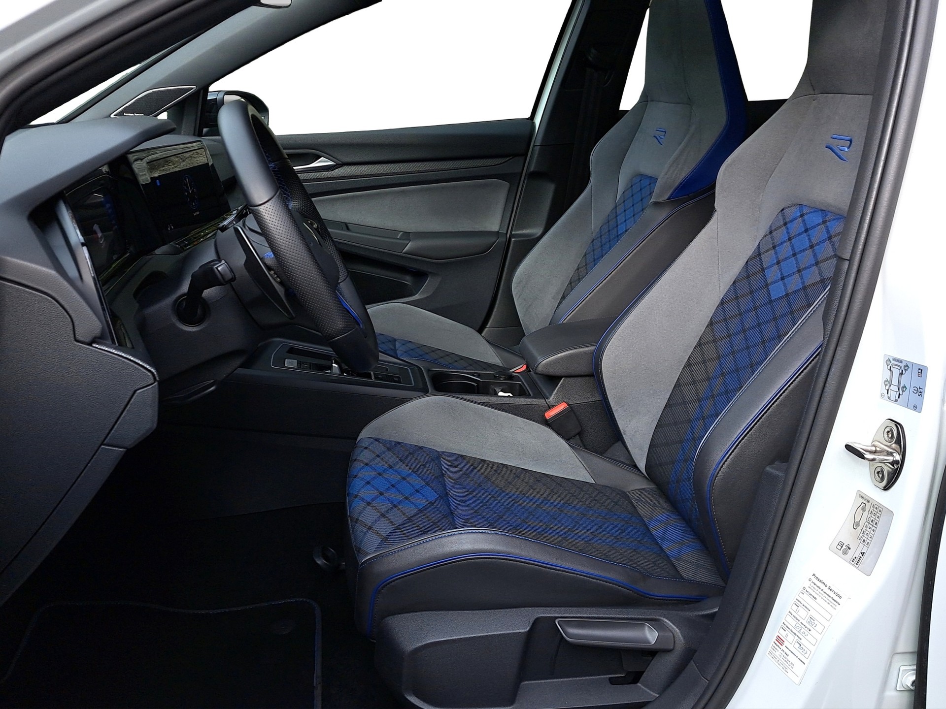 VW Golf Variant 2.0 TSI R DSG 4Motion *Panodach/PerformancePaket**-image-7