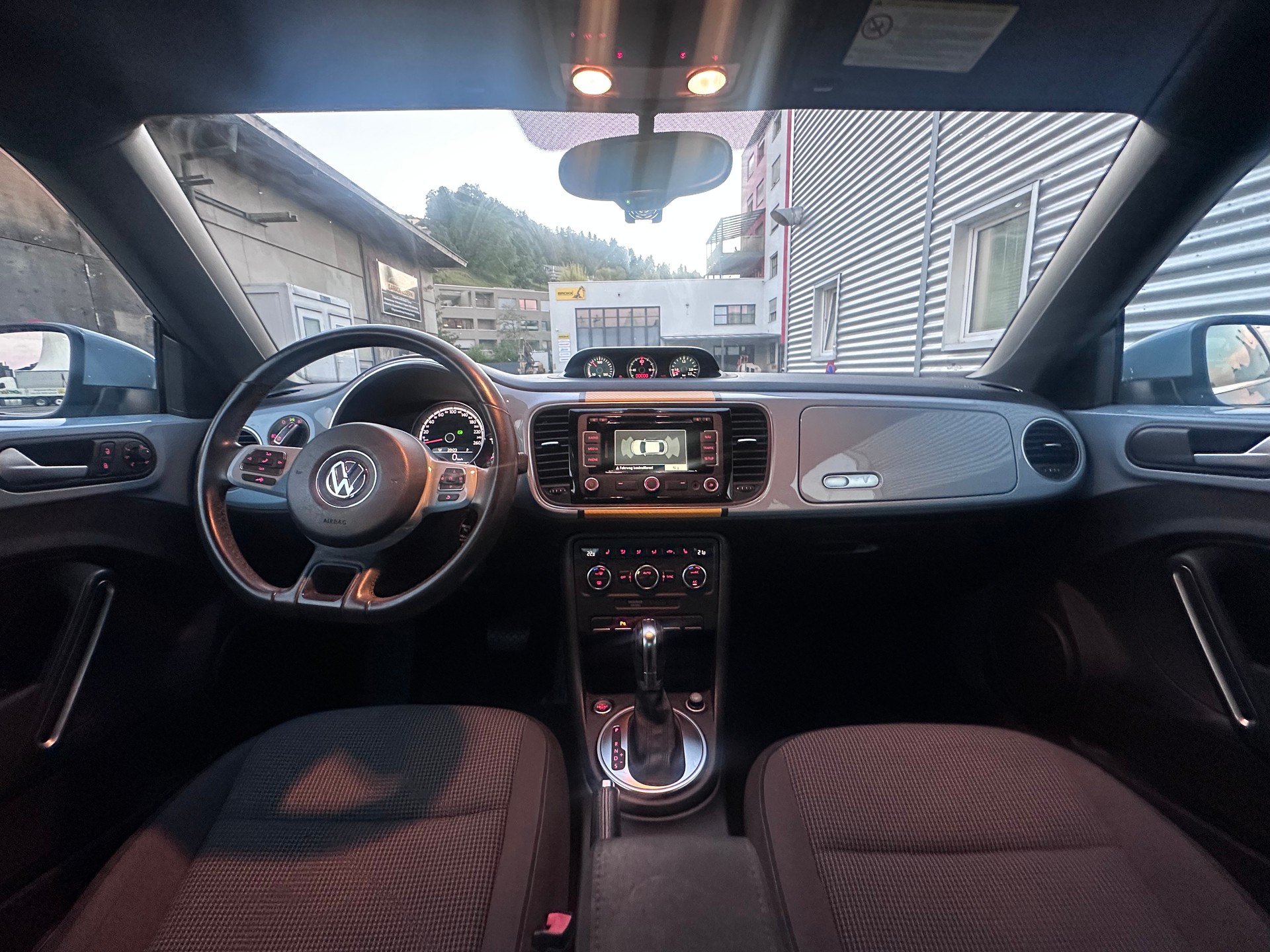 VW Beetle 1.2 TSI Design DSG, Automat, Tempomat, Klima, Sitzheizung, Ab MFK-image-8