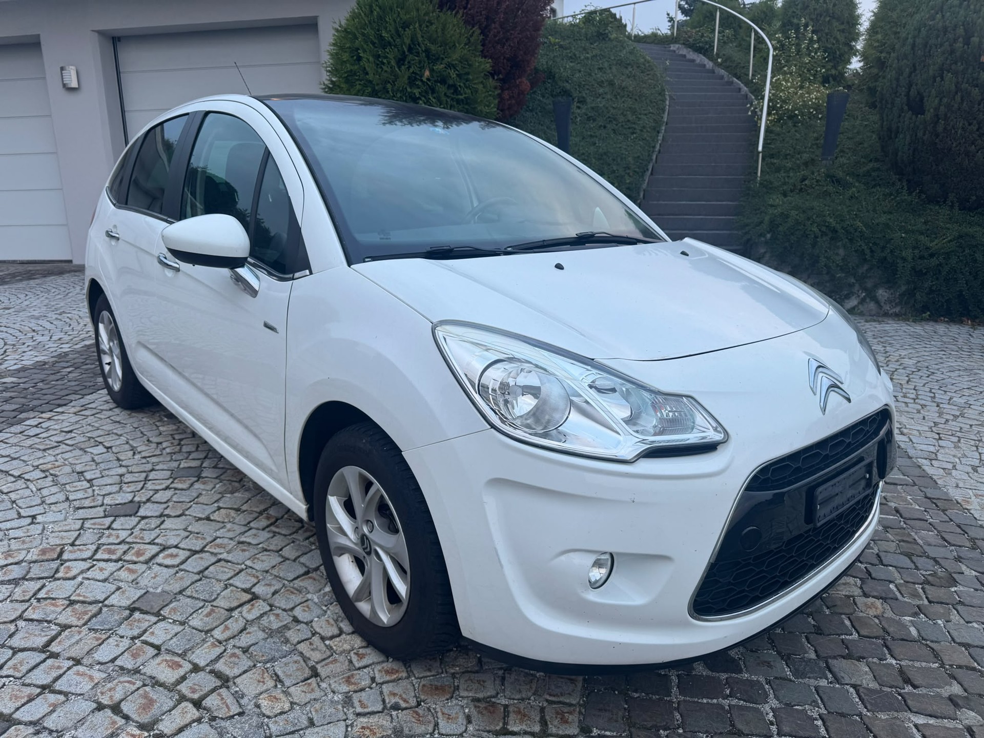 CITROEN C3 1.4i 16V Exclusive
