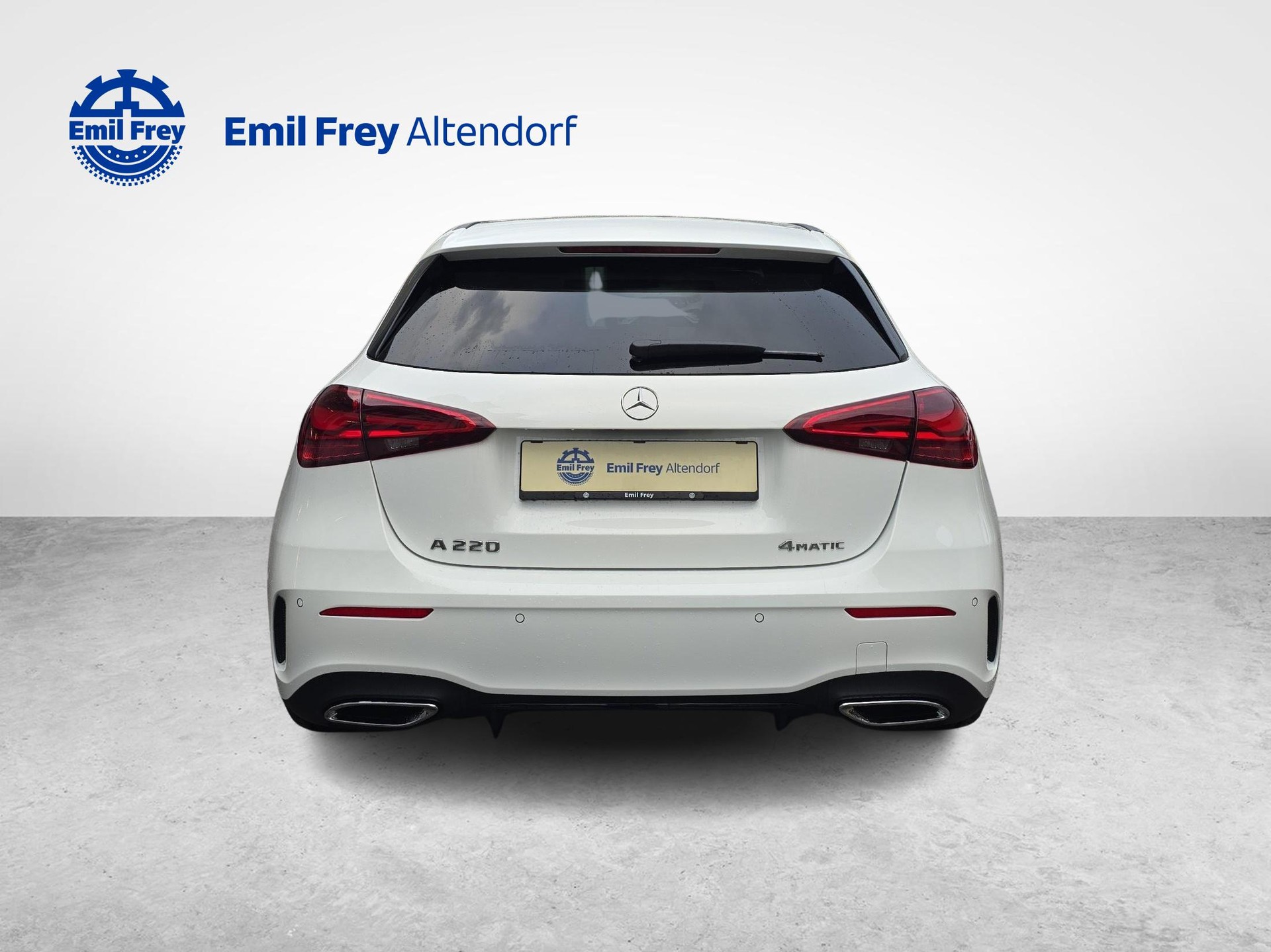MERCEDES-BENZ A 220 4MATIC AMG Line-showroom-element-3