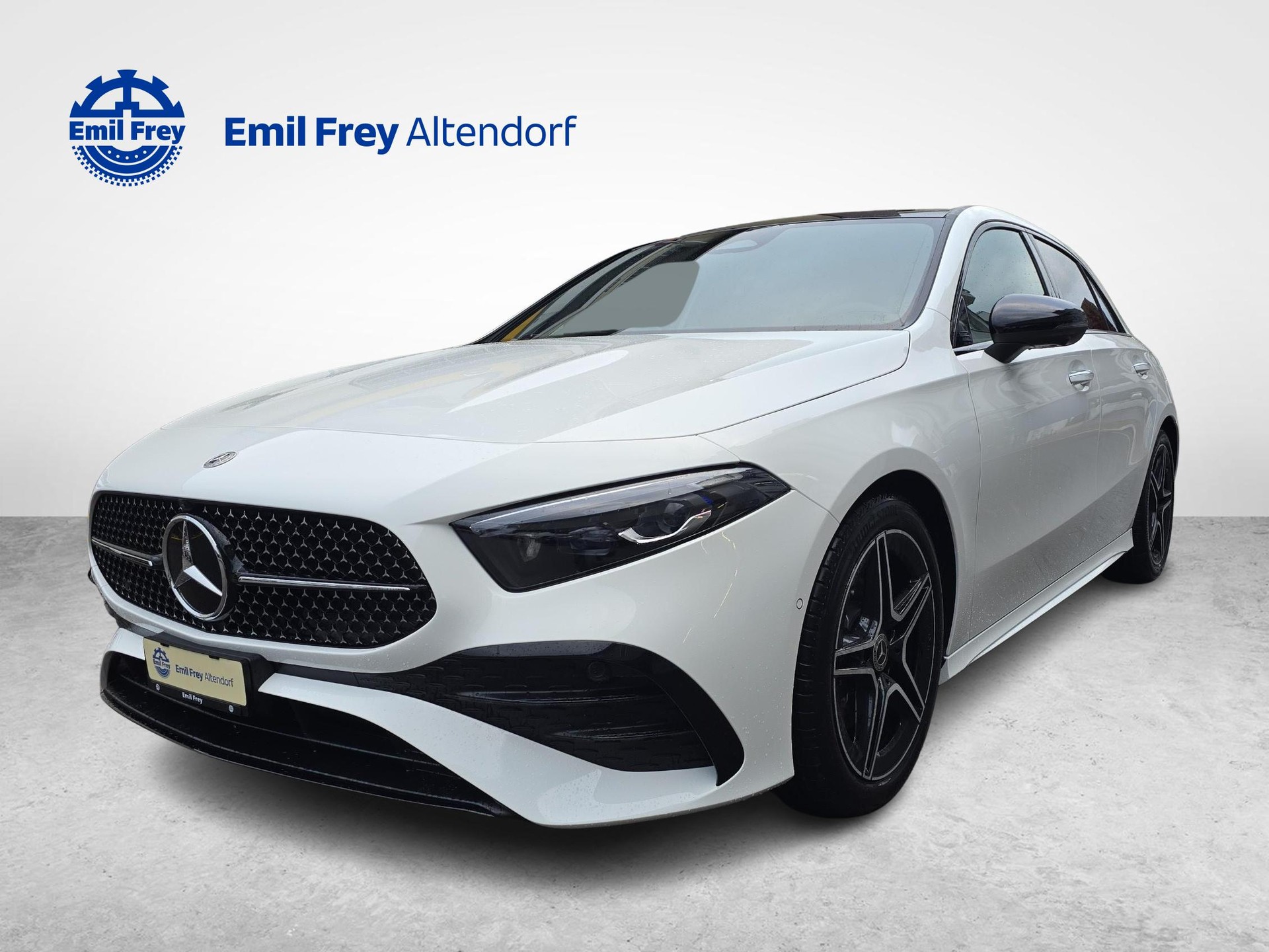 MERCEDES-BENZ A 220 4MATIC AMG Line